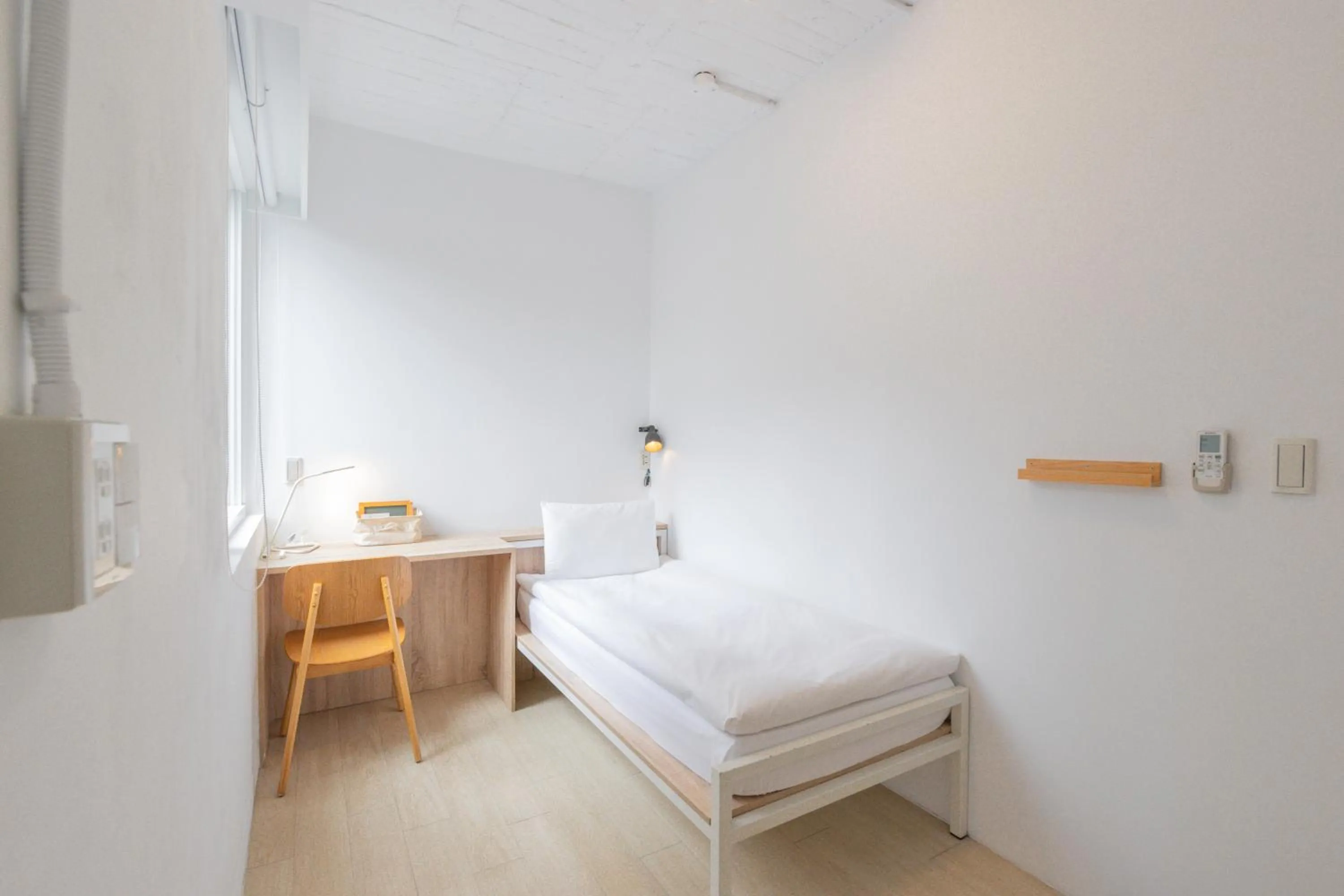 Bed in OwlStay Flip Flop Hostel - Garden