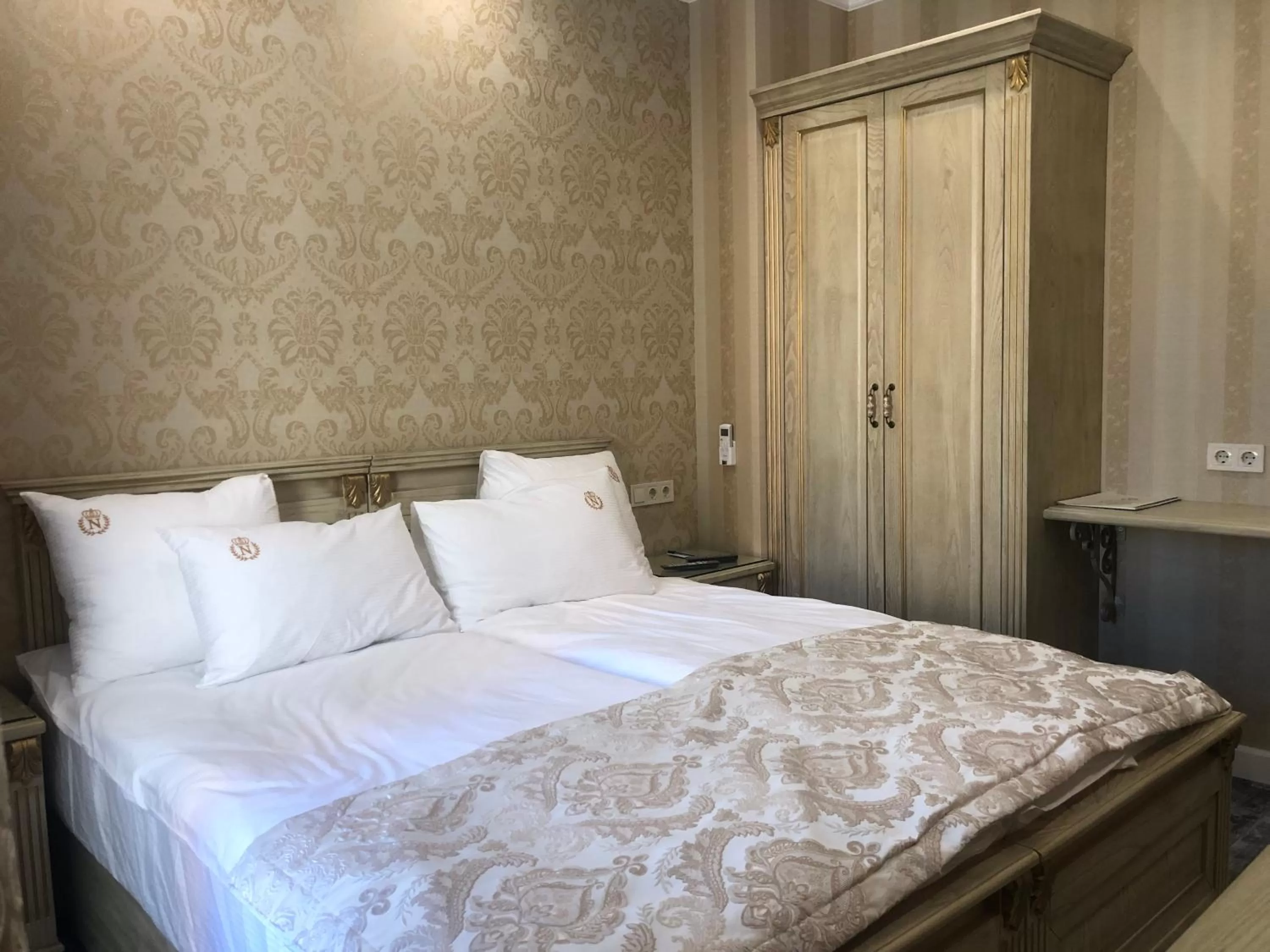 Bed in Neapol Boutique Hotel