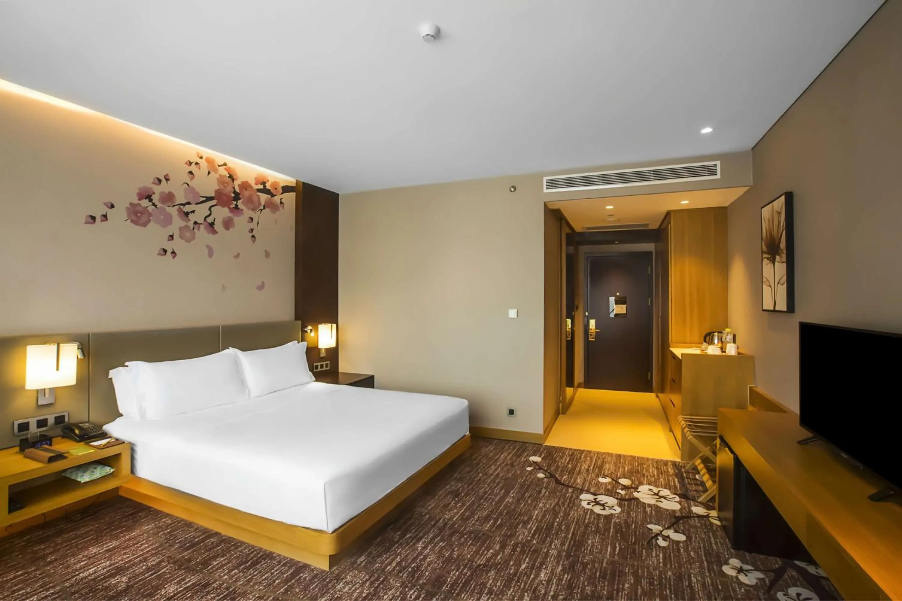 Bedroom, Bed in Hilton Garden Inn Guiyang Yunyan