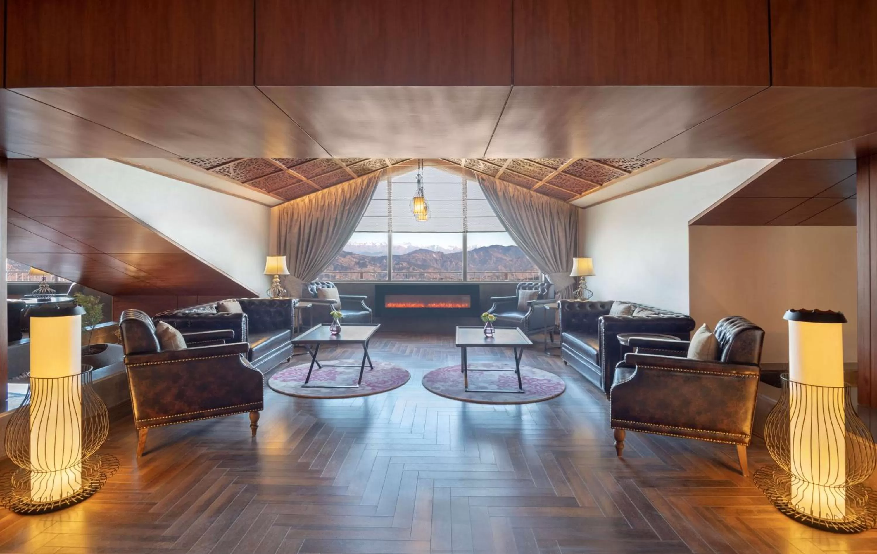 Staff in Radisson Kufri