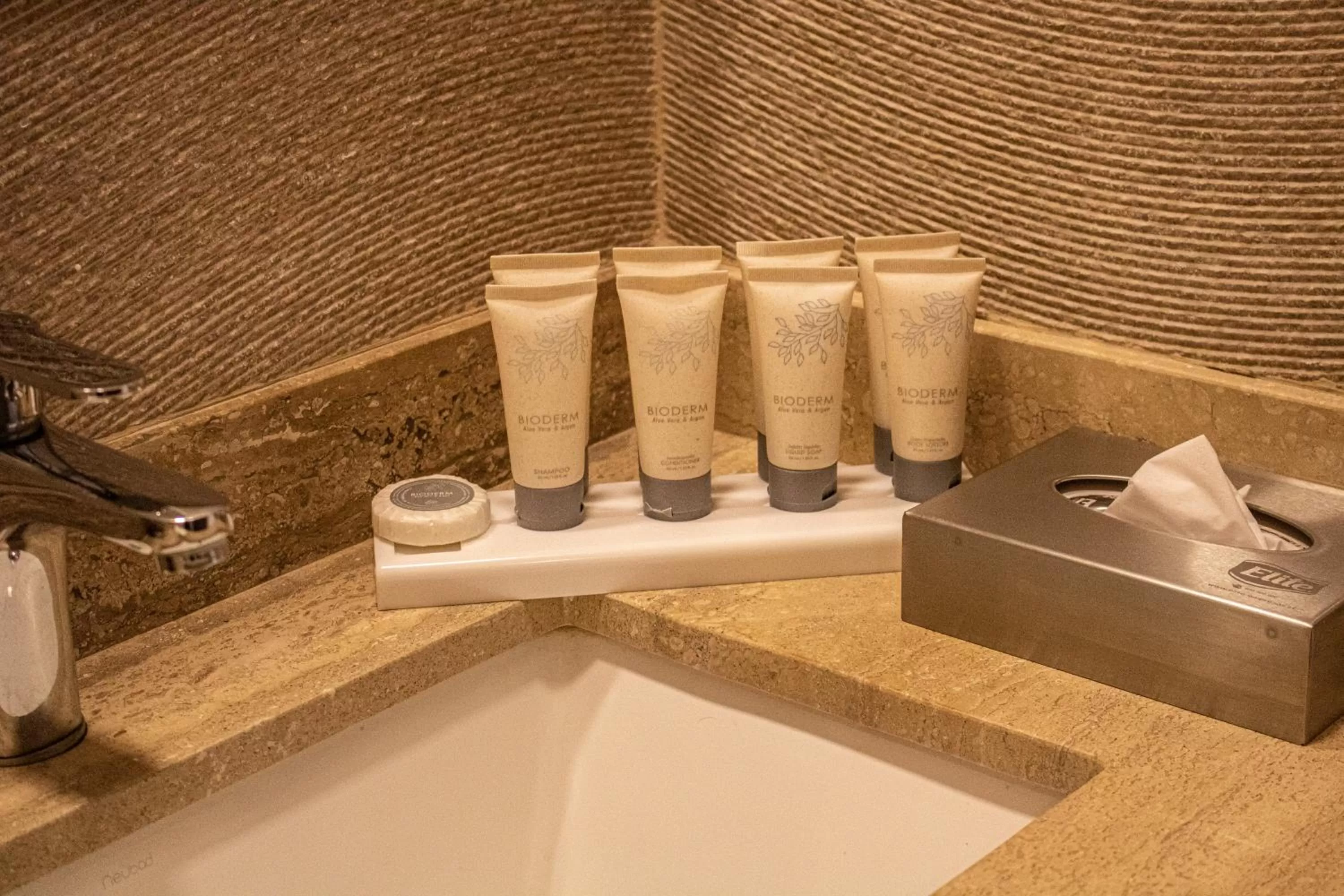 Bathroom in Radisson Hotel Curico