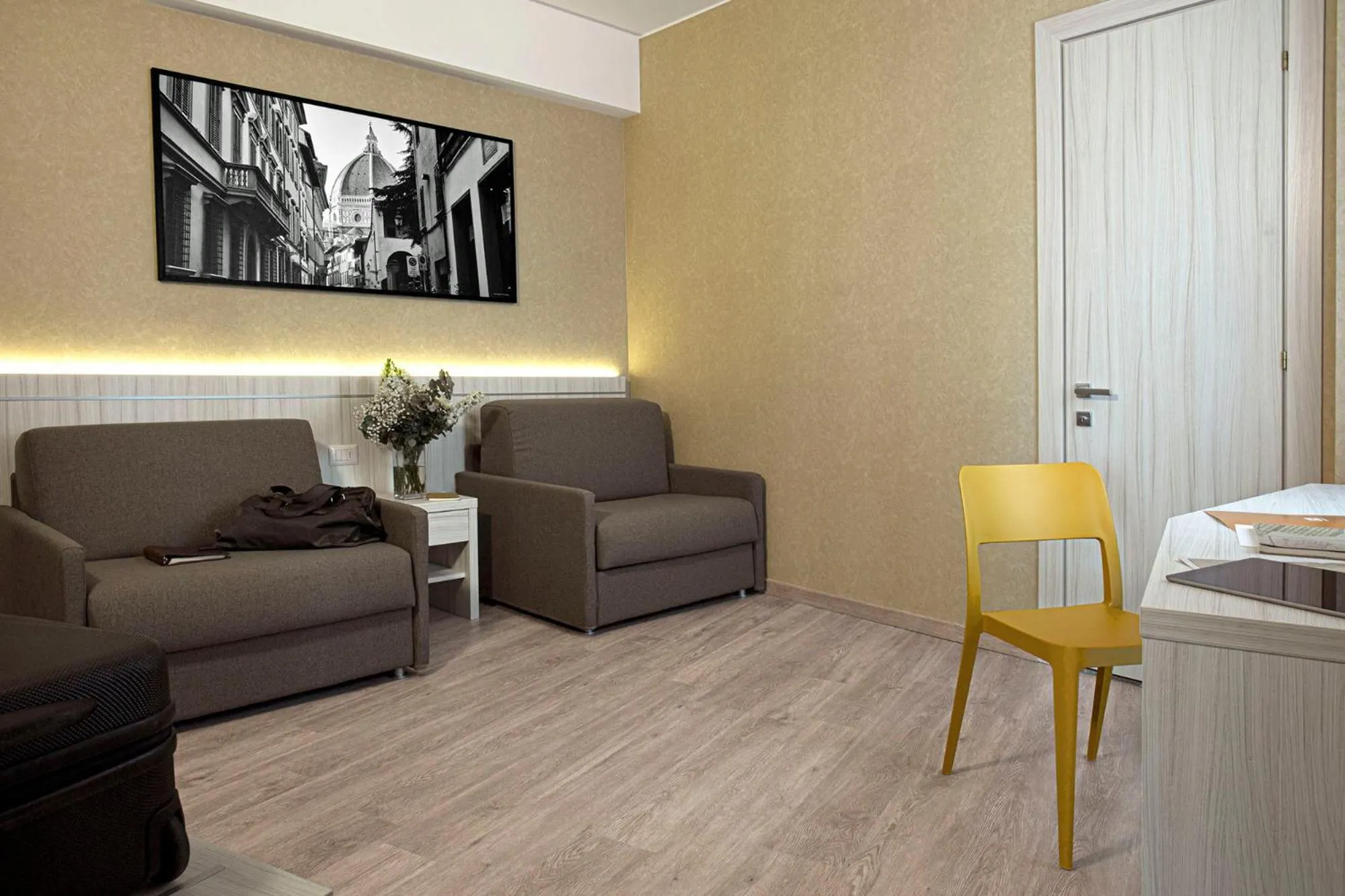 Photo of the whole room in Hotel Raffaello