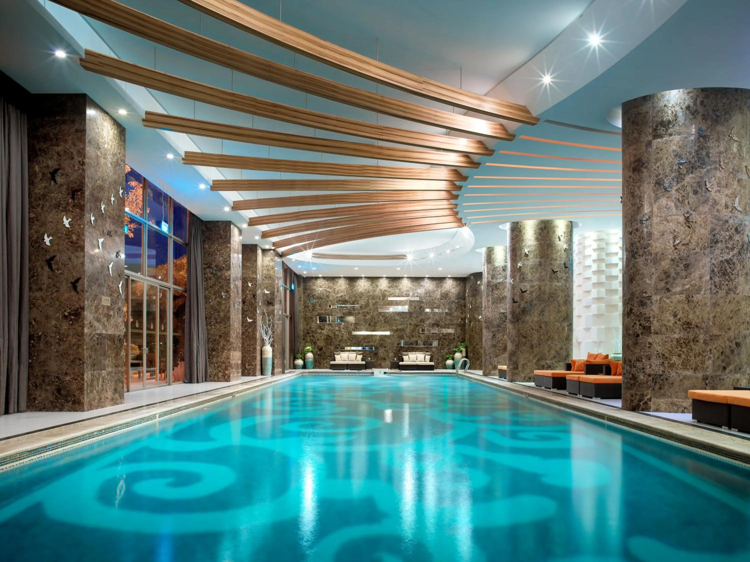 Swimming pool in Mission Hills Hotel Resorts Dongguan
