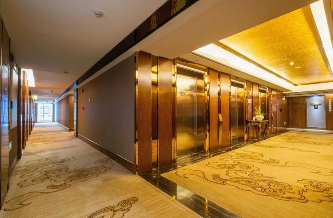 Bed in Honder International Hotel