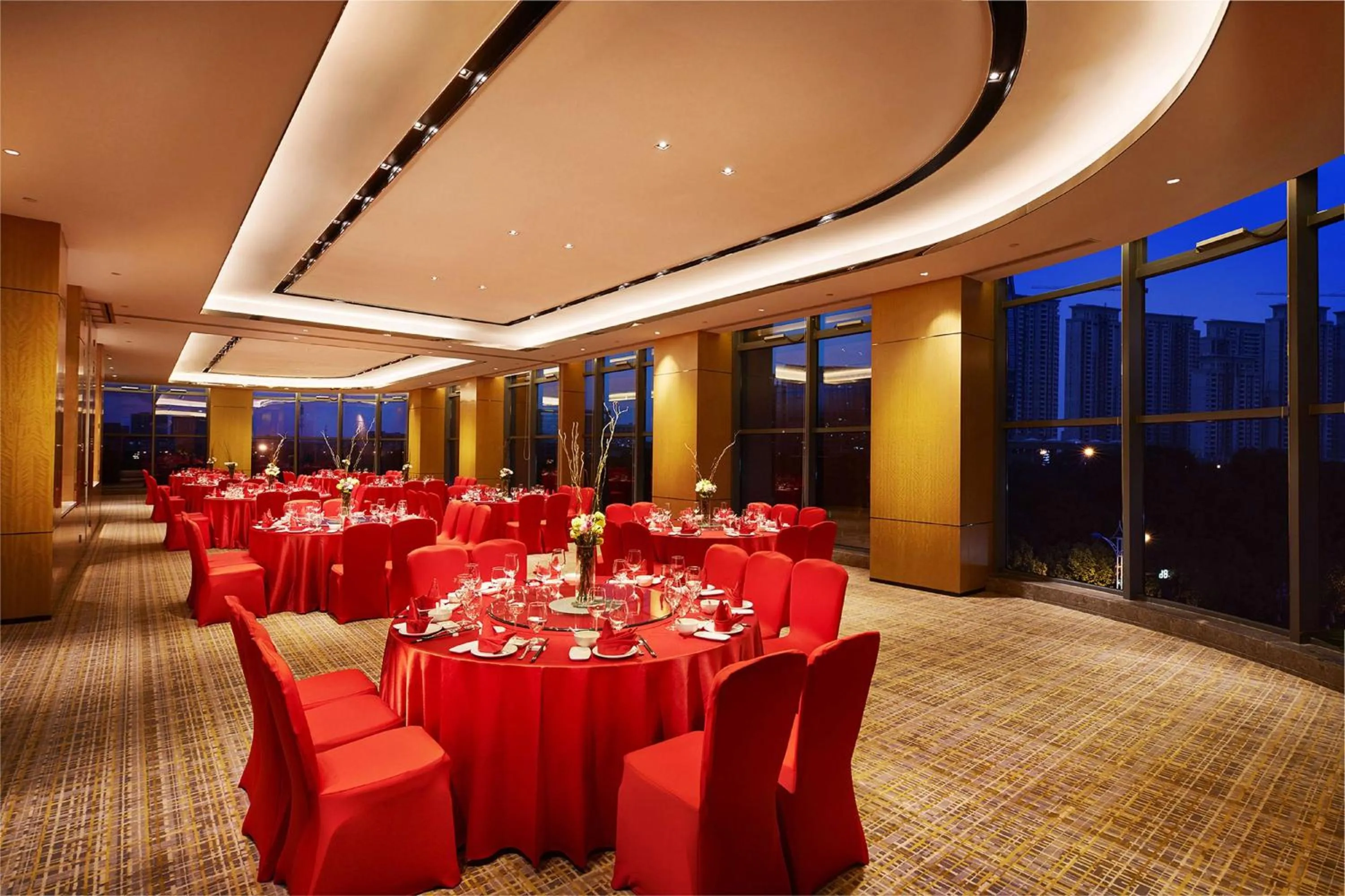 Meeting/conference room in DoubleTree By Hilton Ningbo Beilun