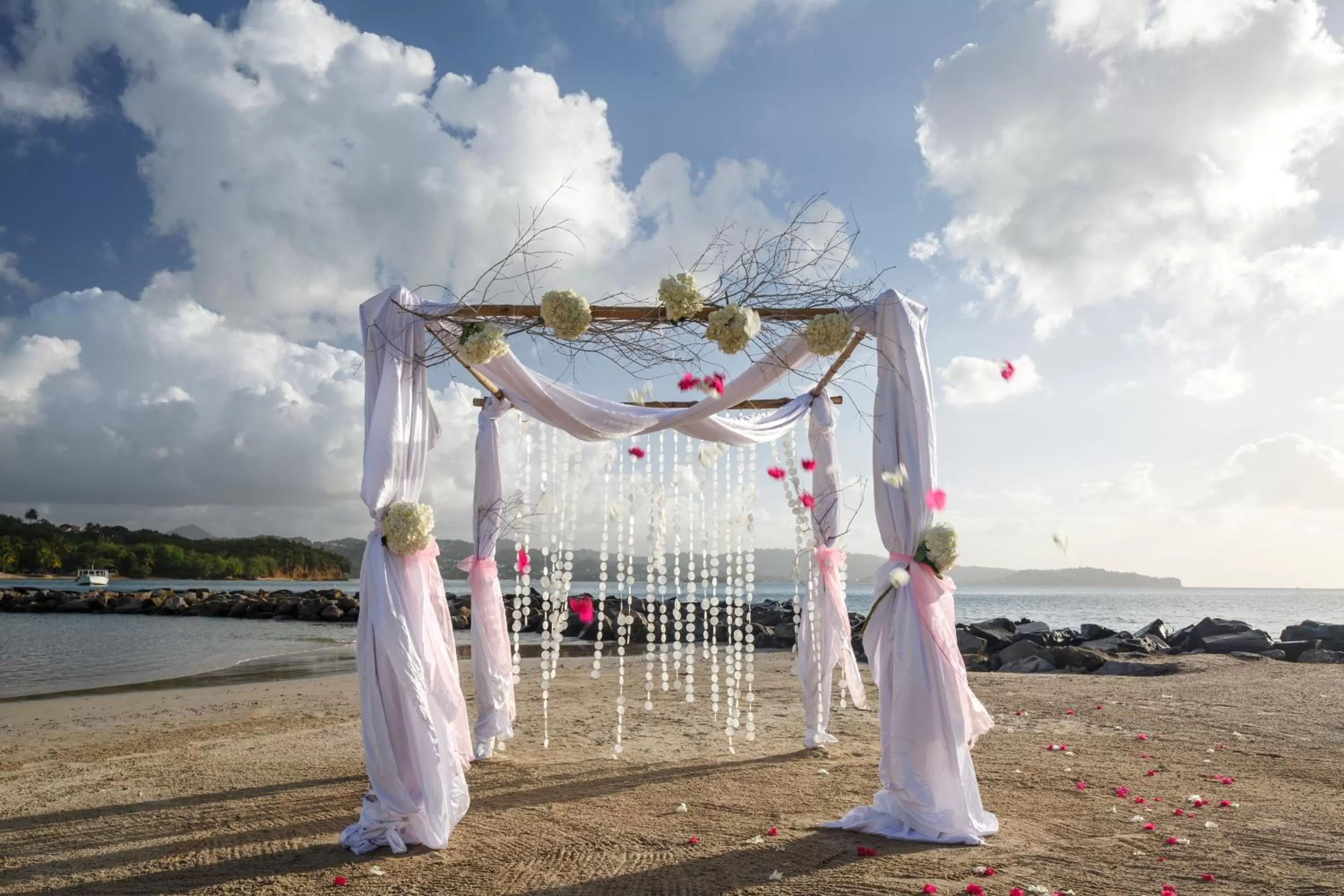 Banquet/Function facilities in Windjammer Landing Resort and Residences