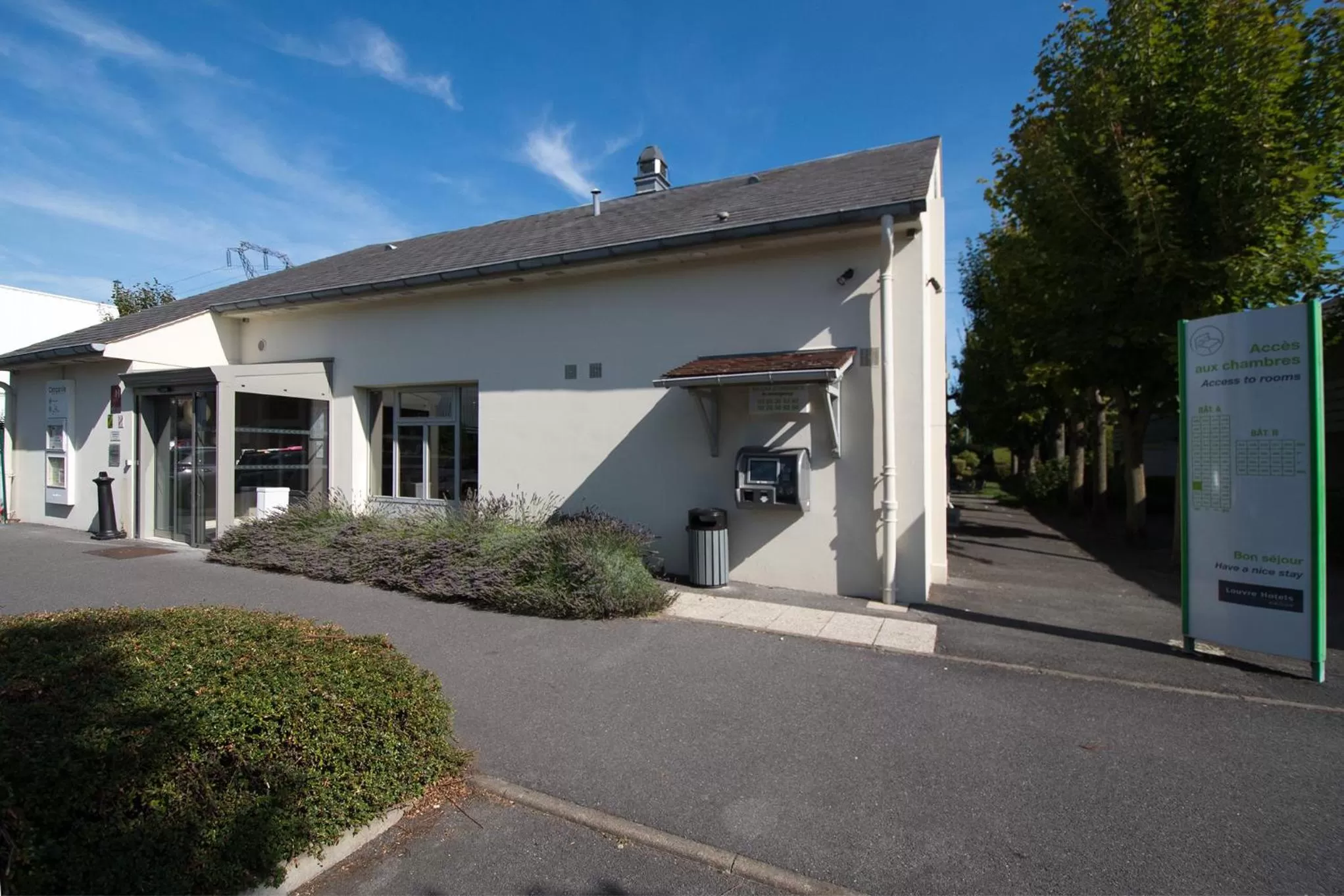 Property building in Campanile Reims Sud Bezannes