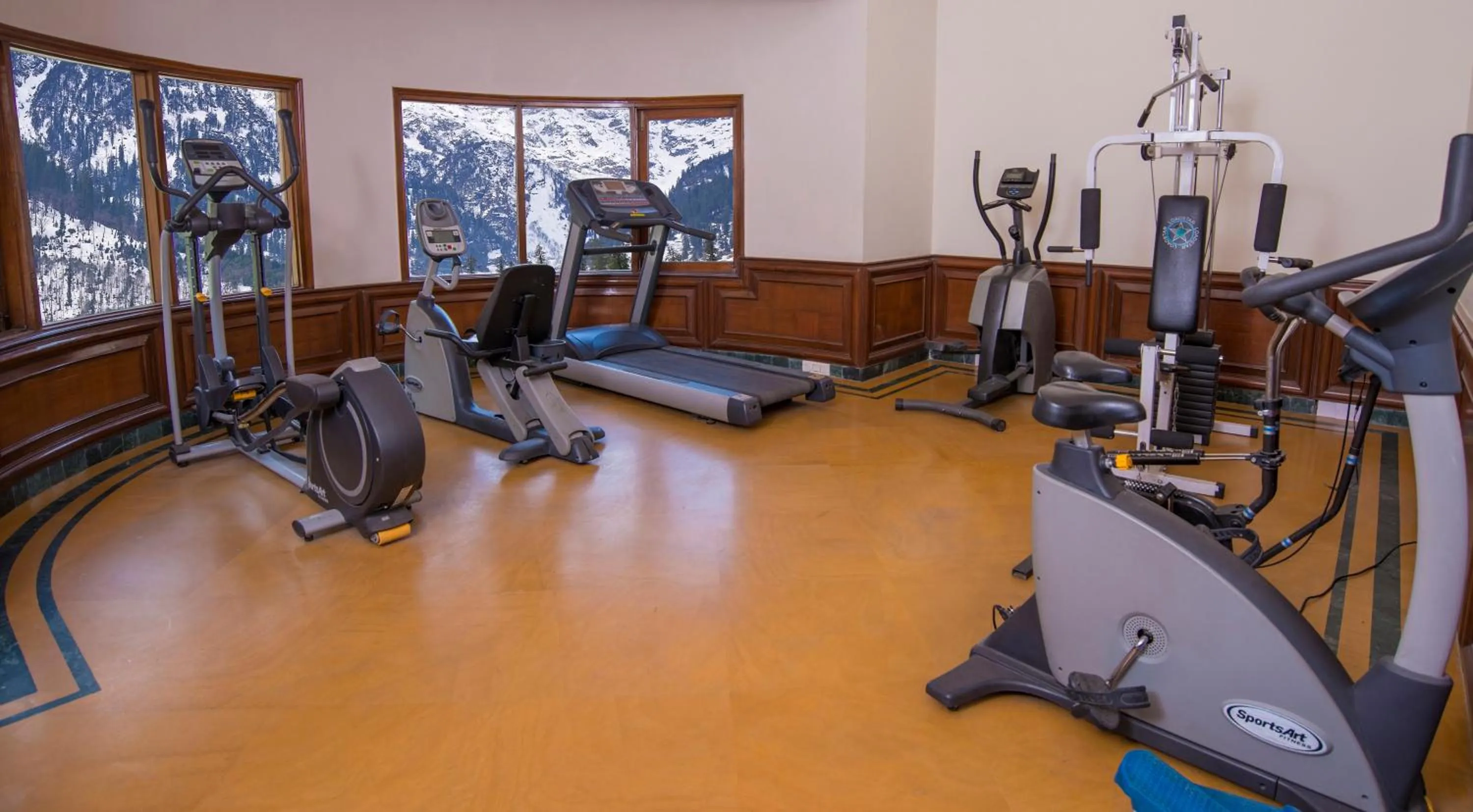 Fitness centre/facilities in Solang Valley Resort