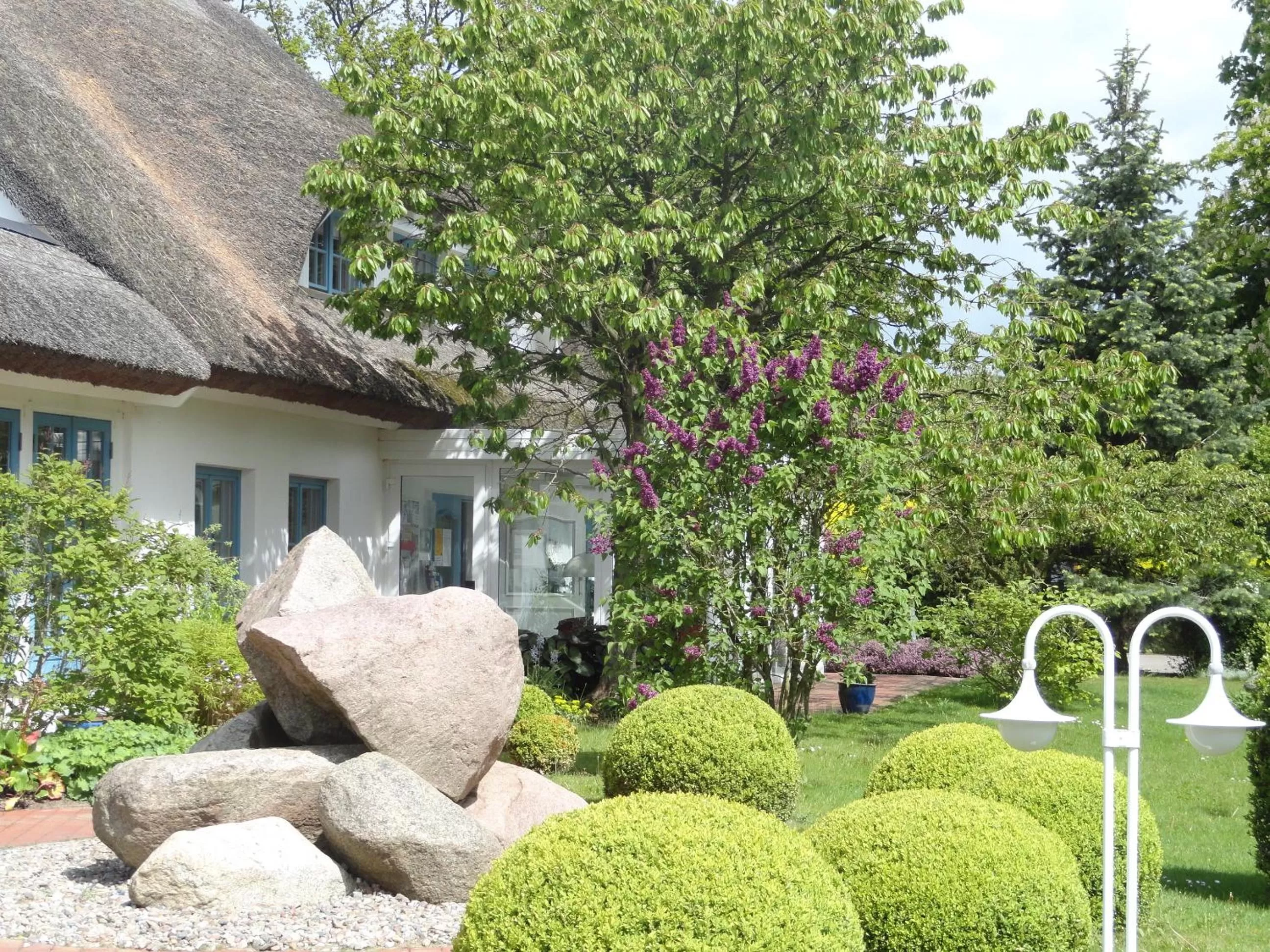 Garden in Landhotel Kastanienallee Putbus