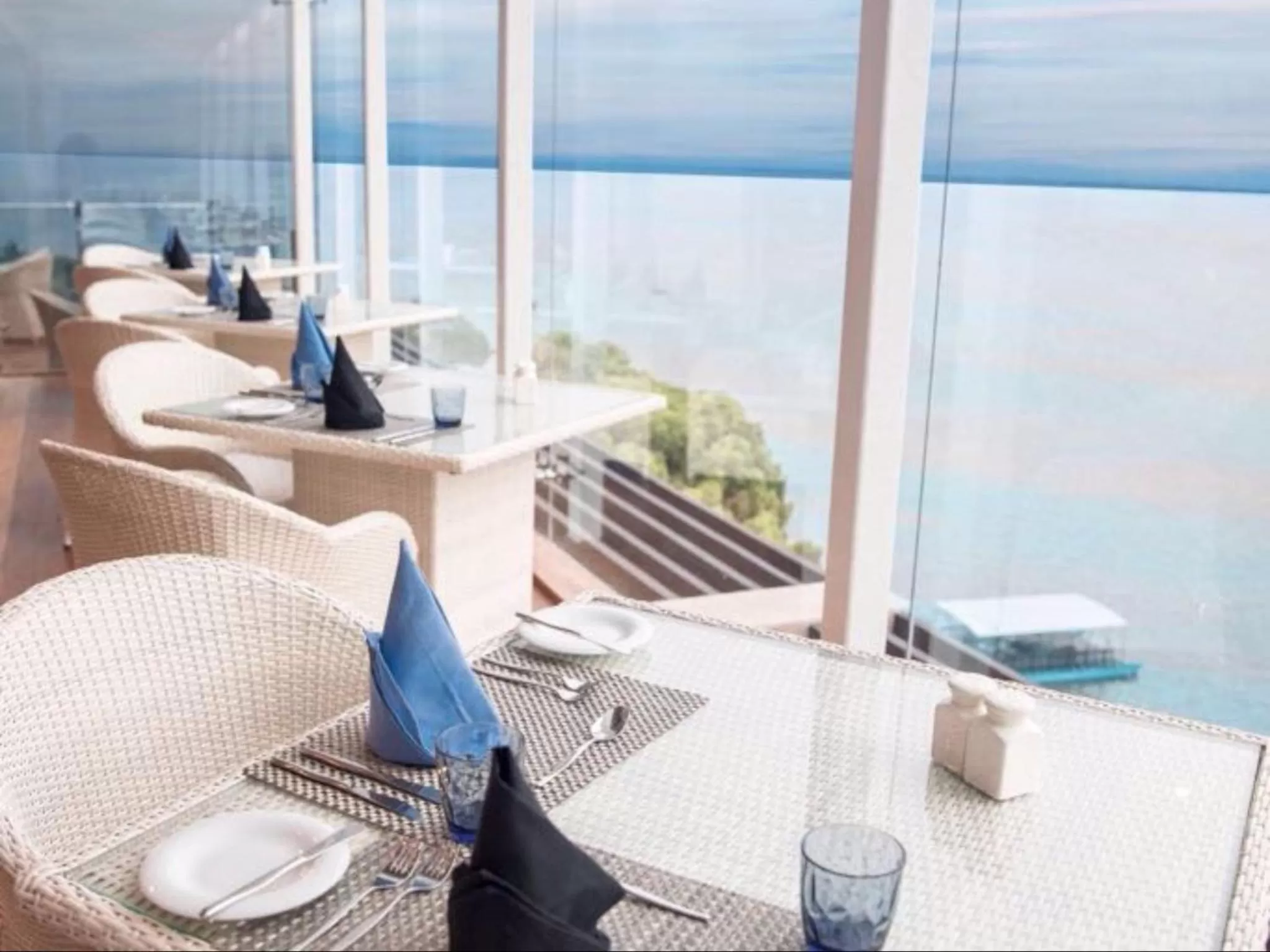 Restaurant/places to eat in Amagi Aria Airport Transit Hotel