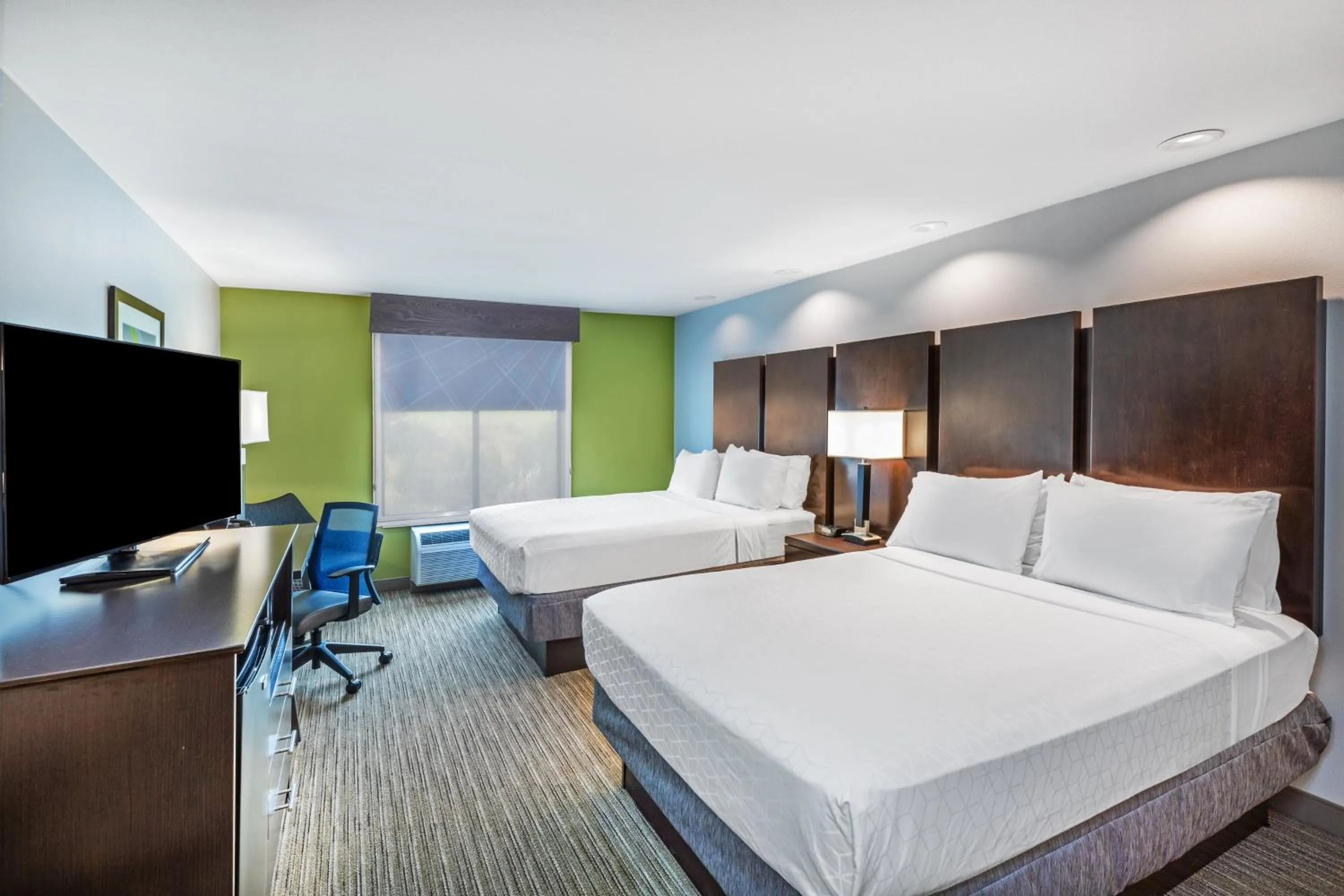 Photo of the whole room, Bed in Holiday Inn Express & Suites Austin NW – Lakeway by IHG