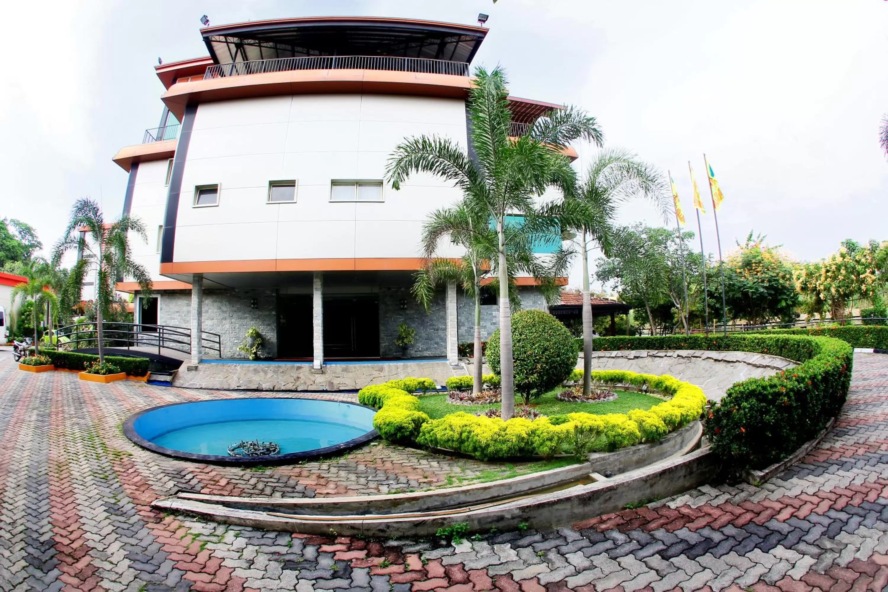 Property Building in Opulent River Face Hotel