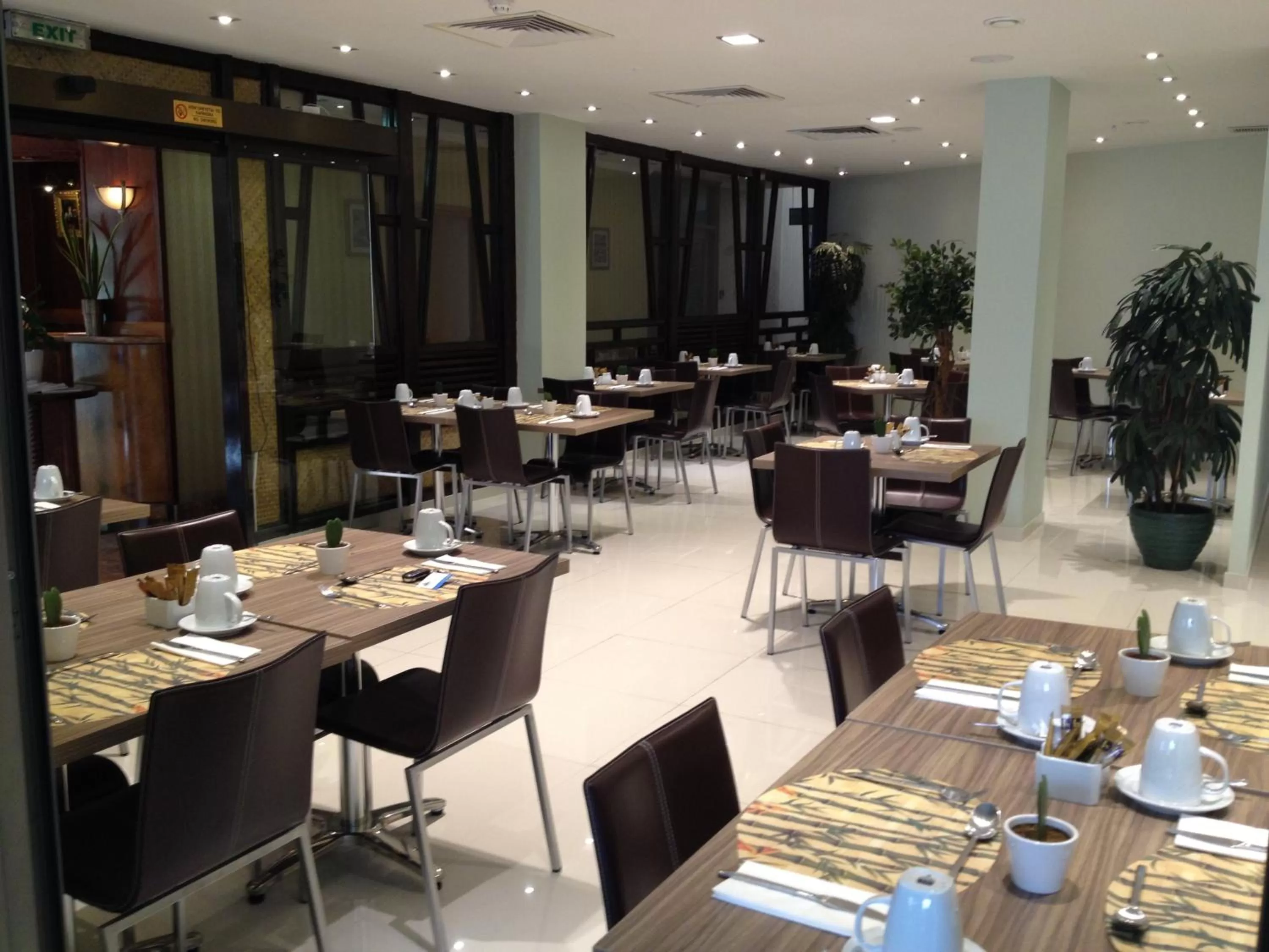 Restaurant/places to eat in Castelli Hotel Nicosia
