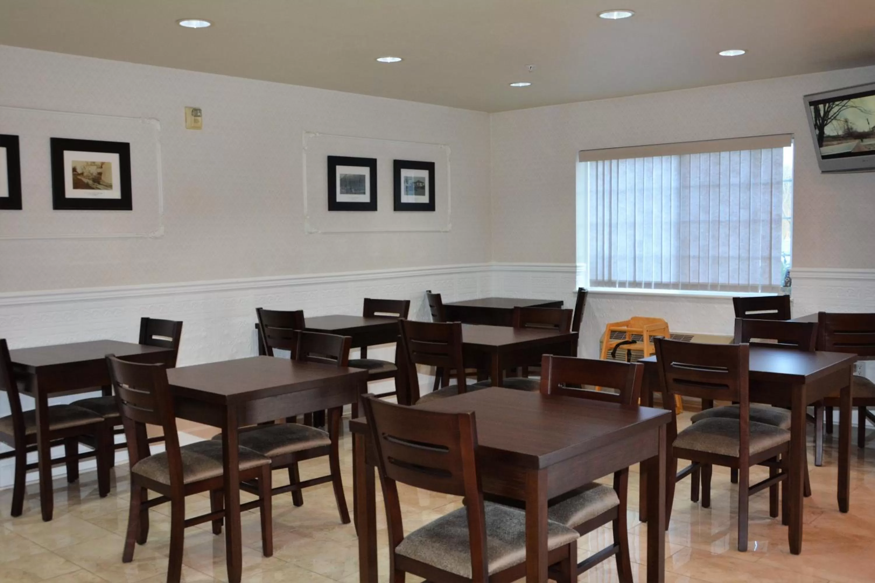 FairBridge Inn & Suites DuPont