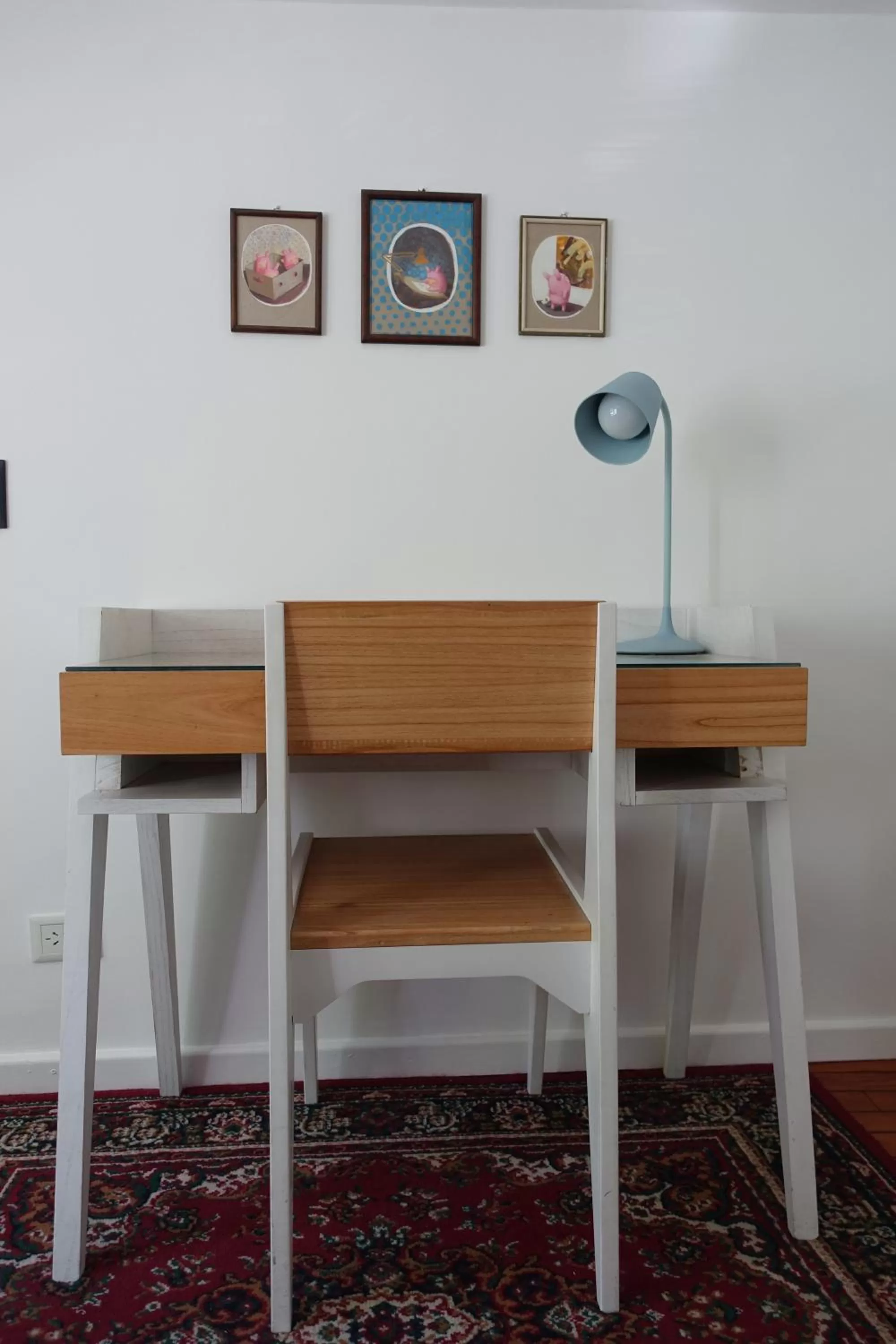 Decorative detail, Dining Area in Le Petit Palais