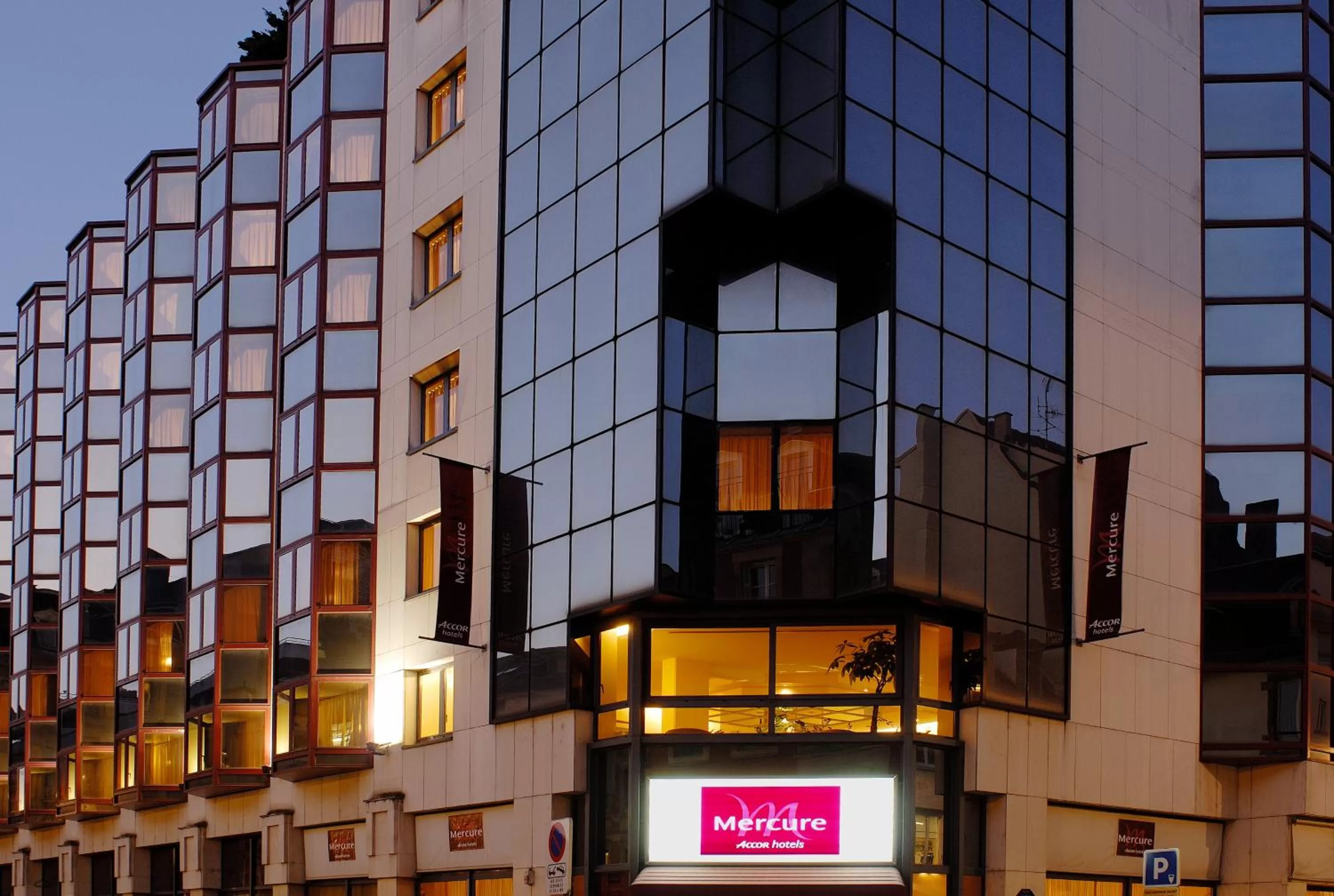 Facade/entrance in Mercure Strasbourg Centre