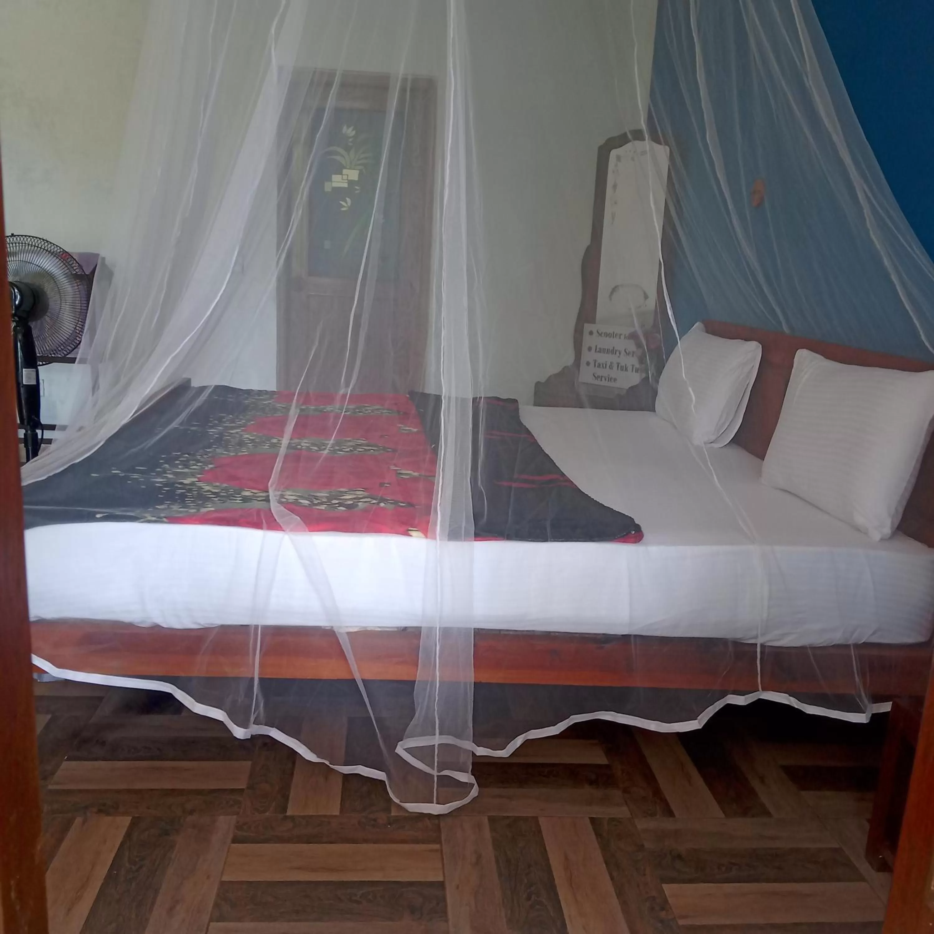 Bed in The Horizon Root Inn