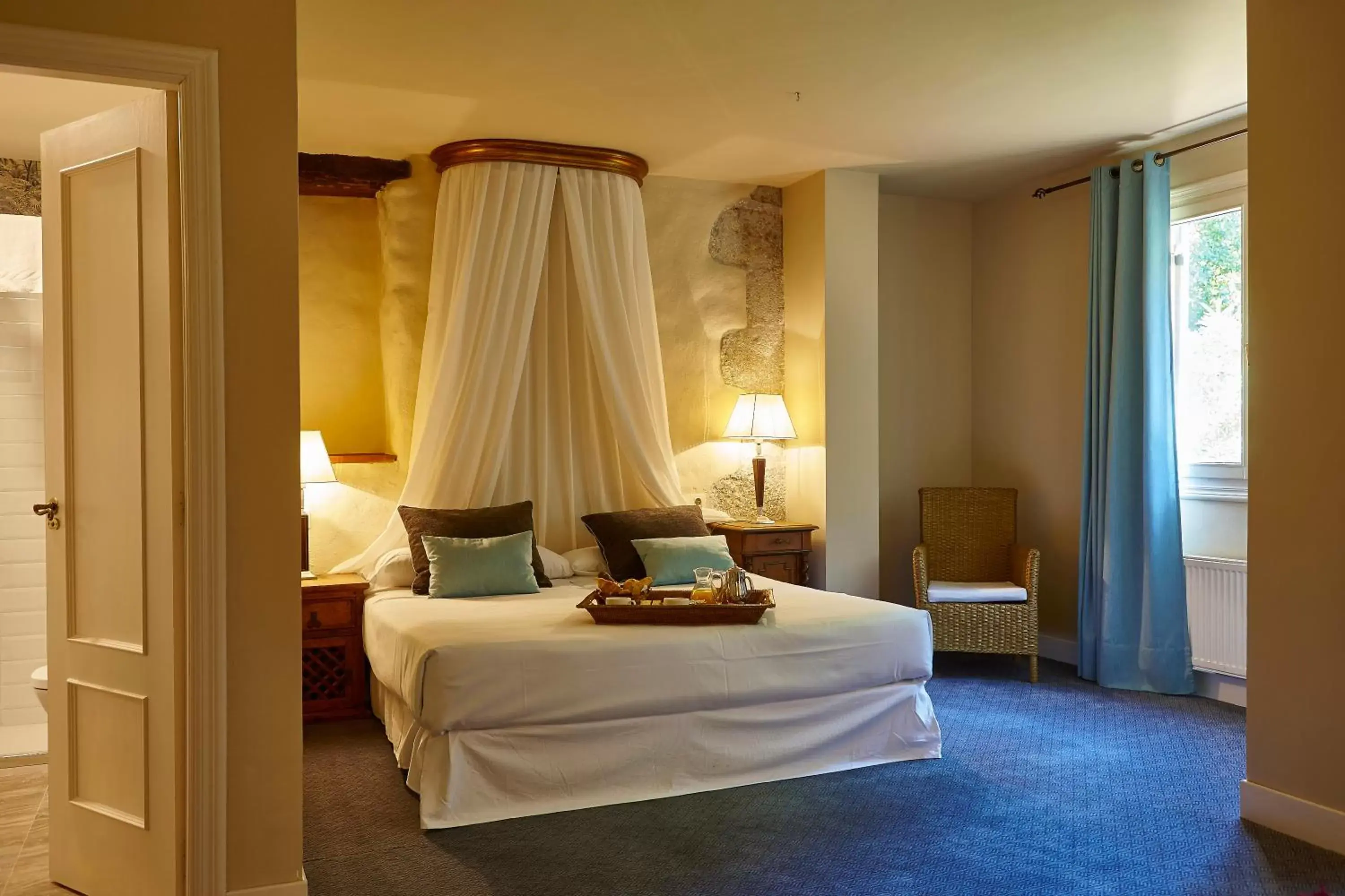 Deluxe Double Room in Hotel Zubieta Deluxe Double Room in Hotel Zubieta