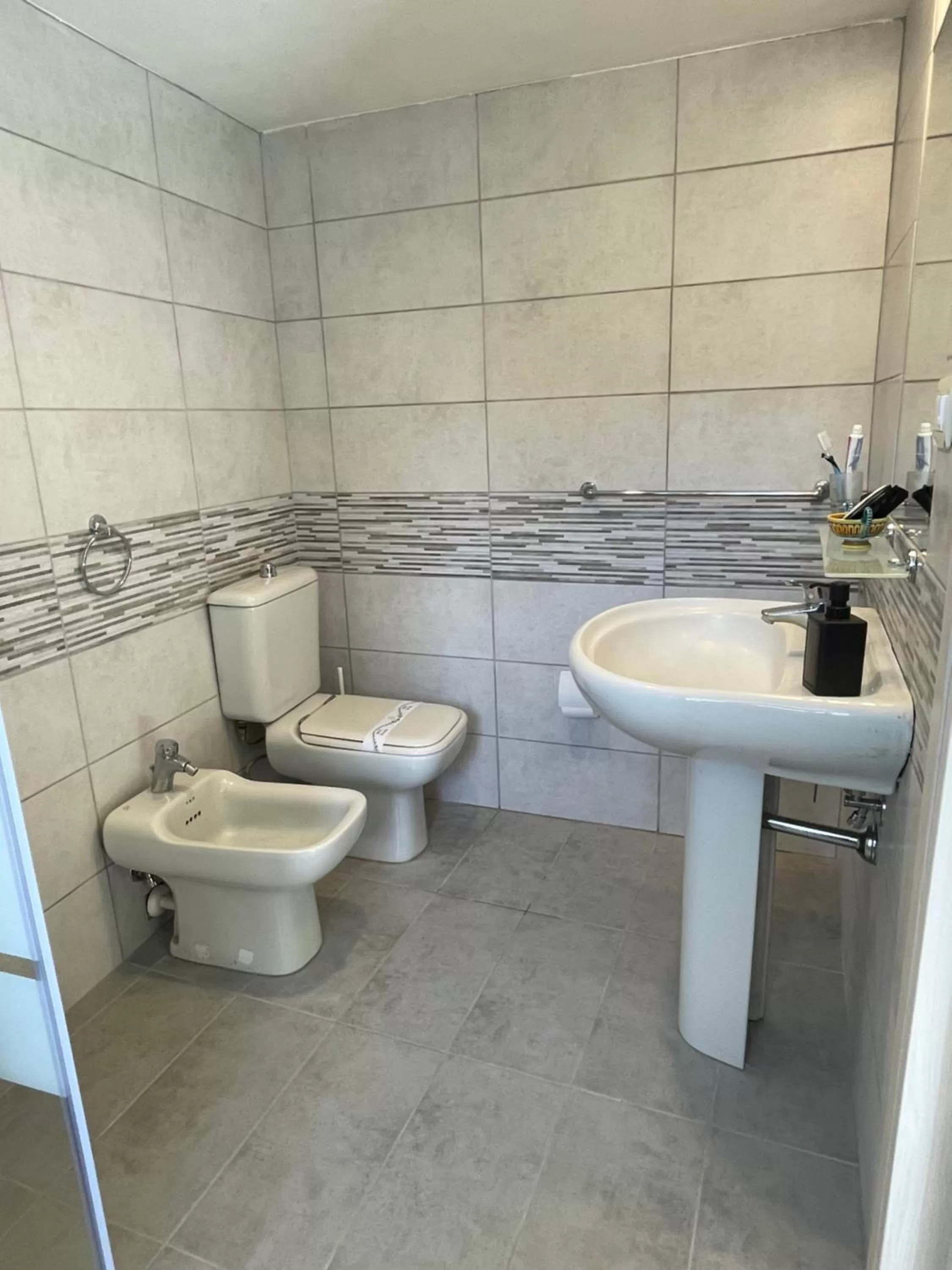 Bathroom in Bed and Books Isabella