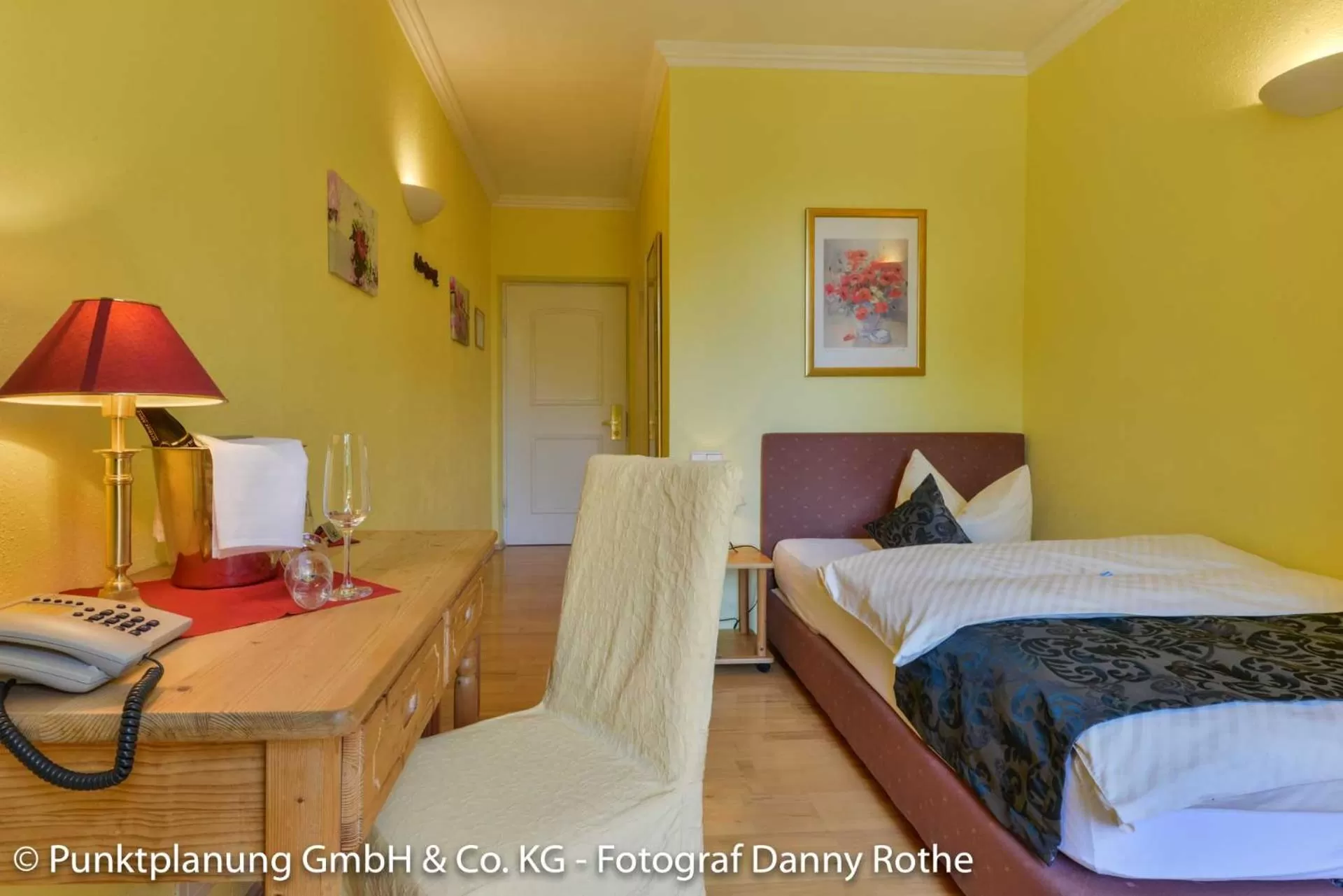 Bed in Hotel Oberwirt