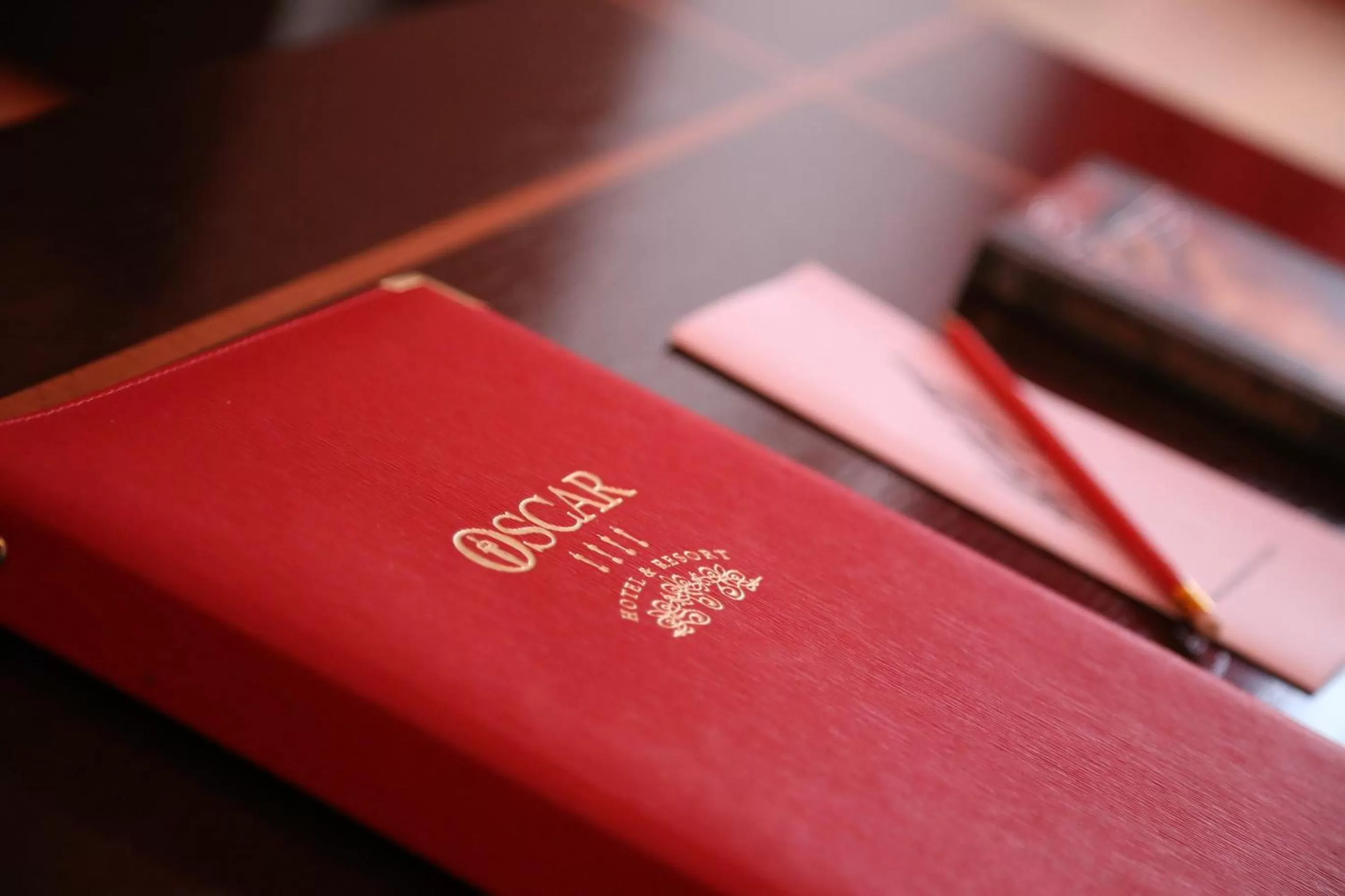 Decorative detail in Oscar