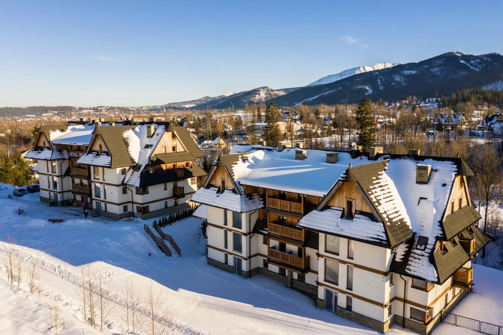 Property building in Royal Hill Residence