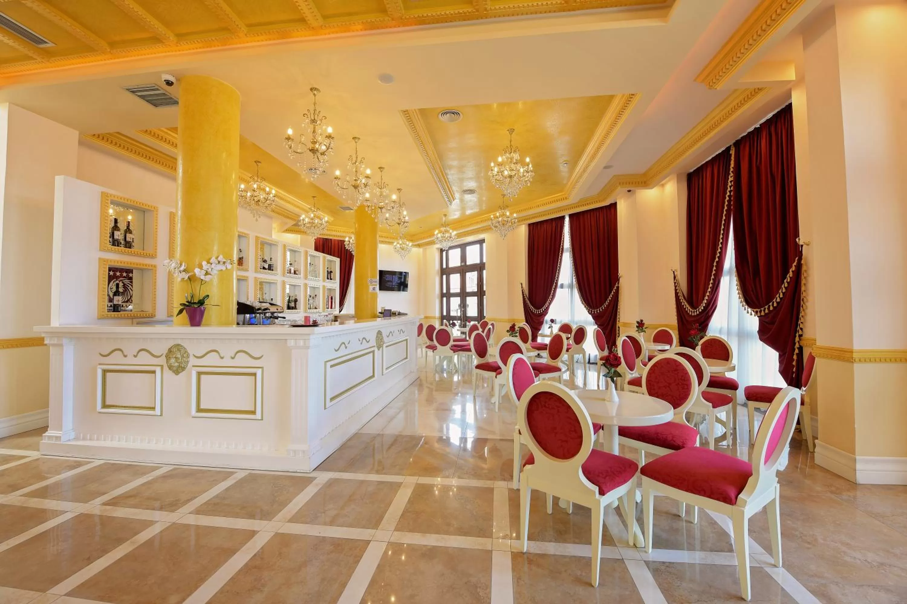 Lobby or reception in Luani ARTE