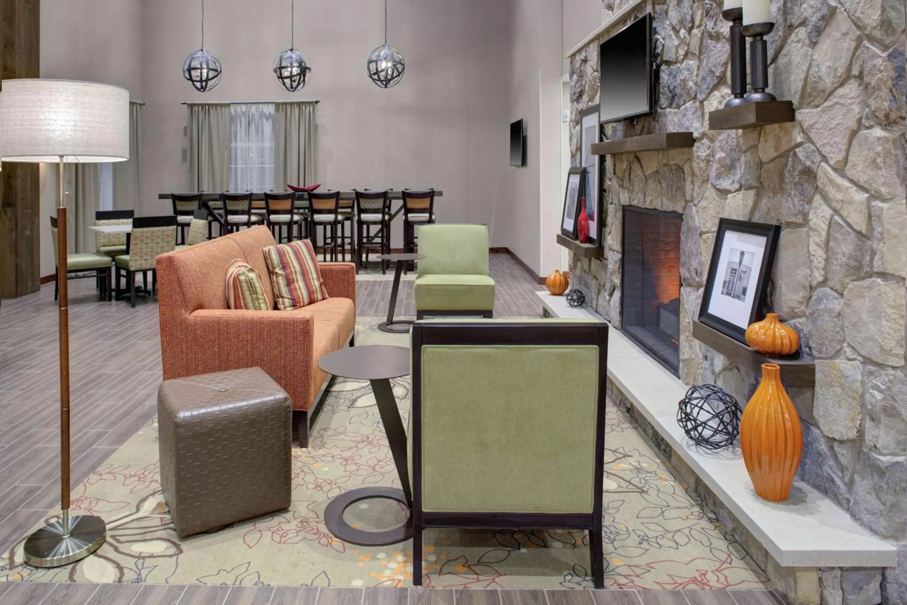 Lobby or reception in Hampton Inn & Suites Manchester, Vt