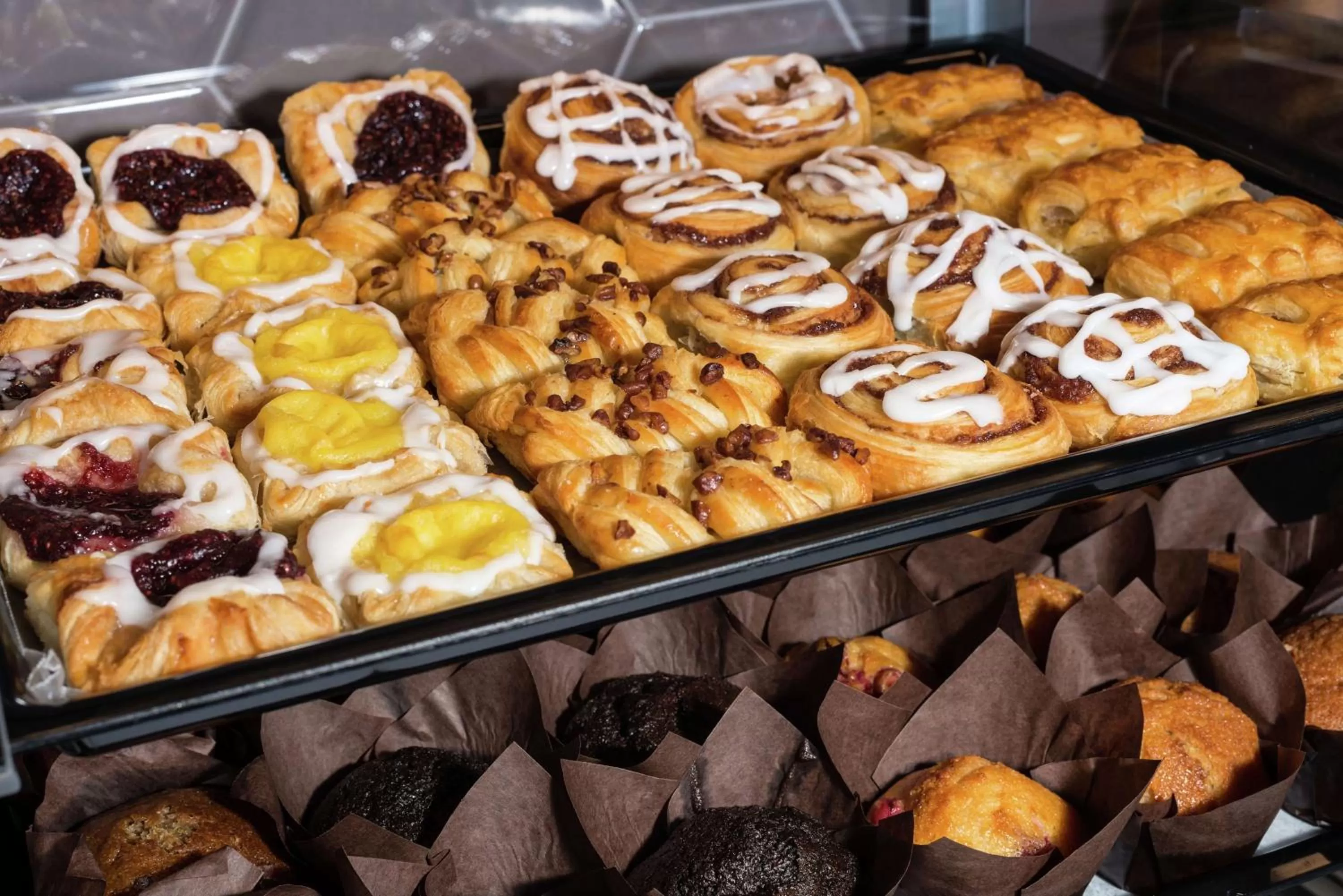 Breakfast in Hampton Inn & Suites Santa Maria