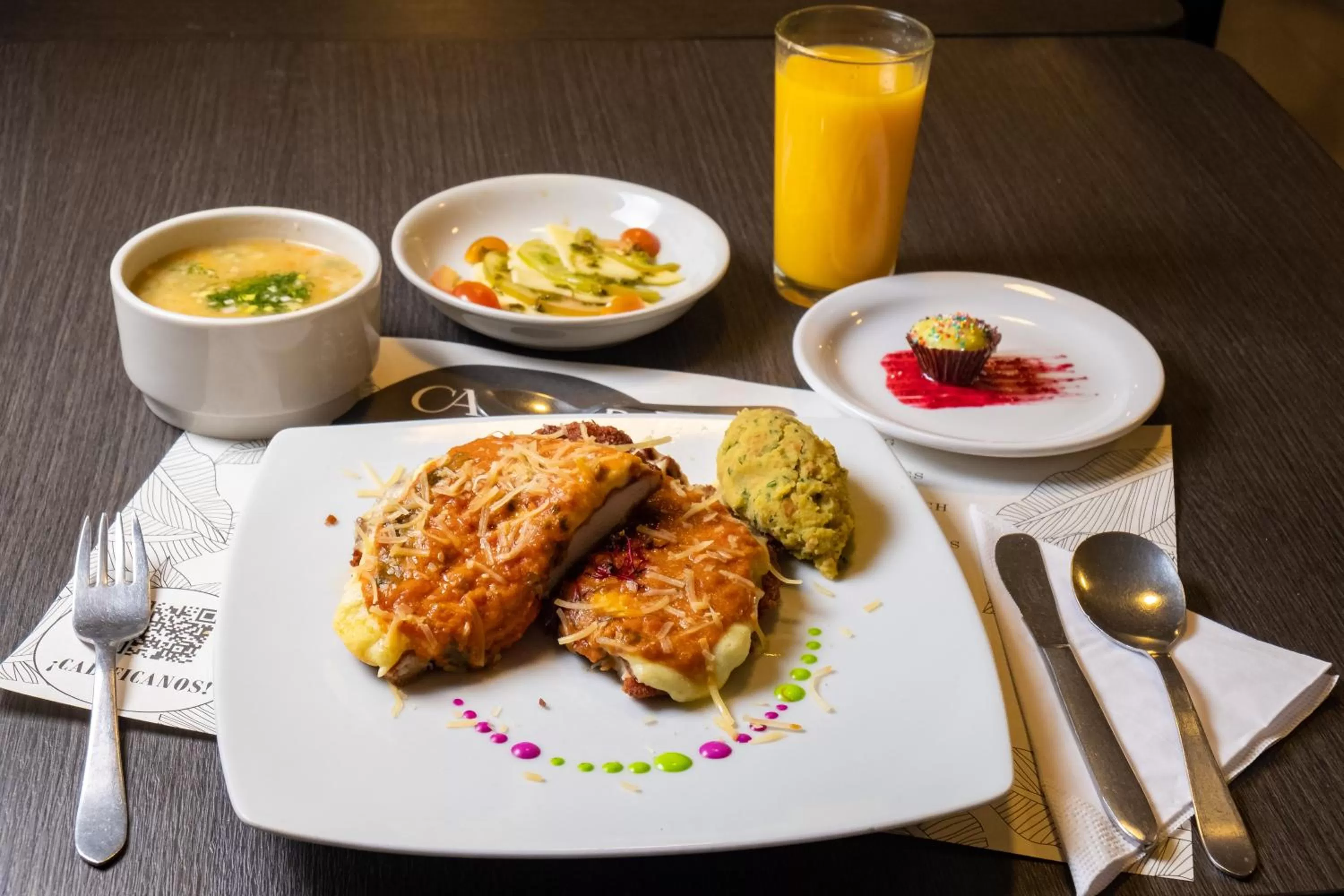 Food in Hotel Virrey Central