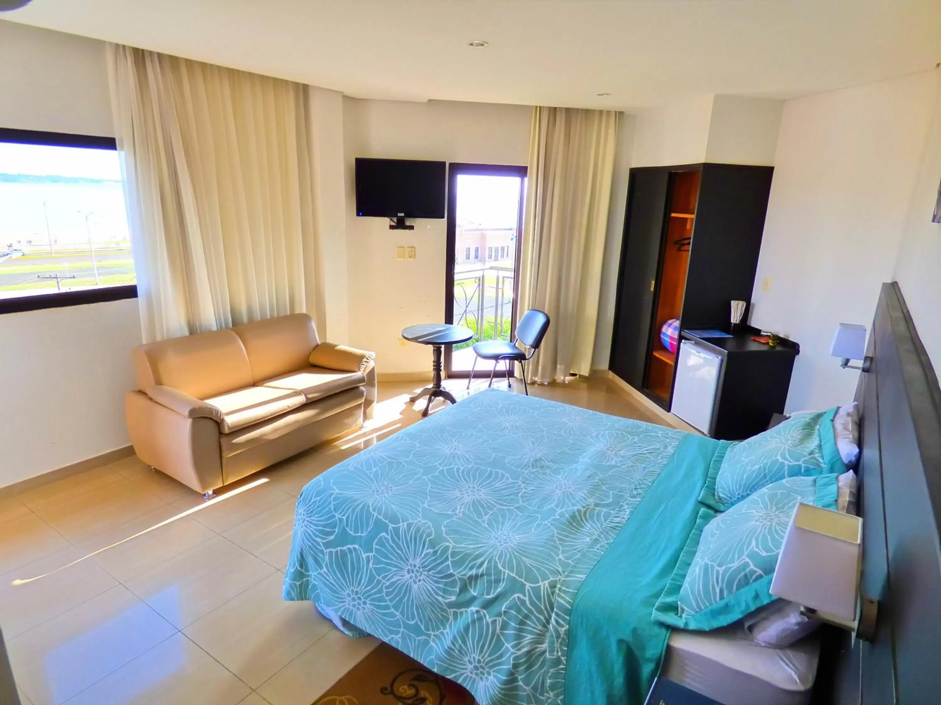 Executive Room in De La Costa Hotel Executive Room in De La Costa Hotel