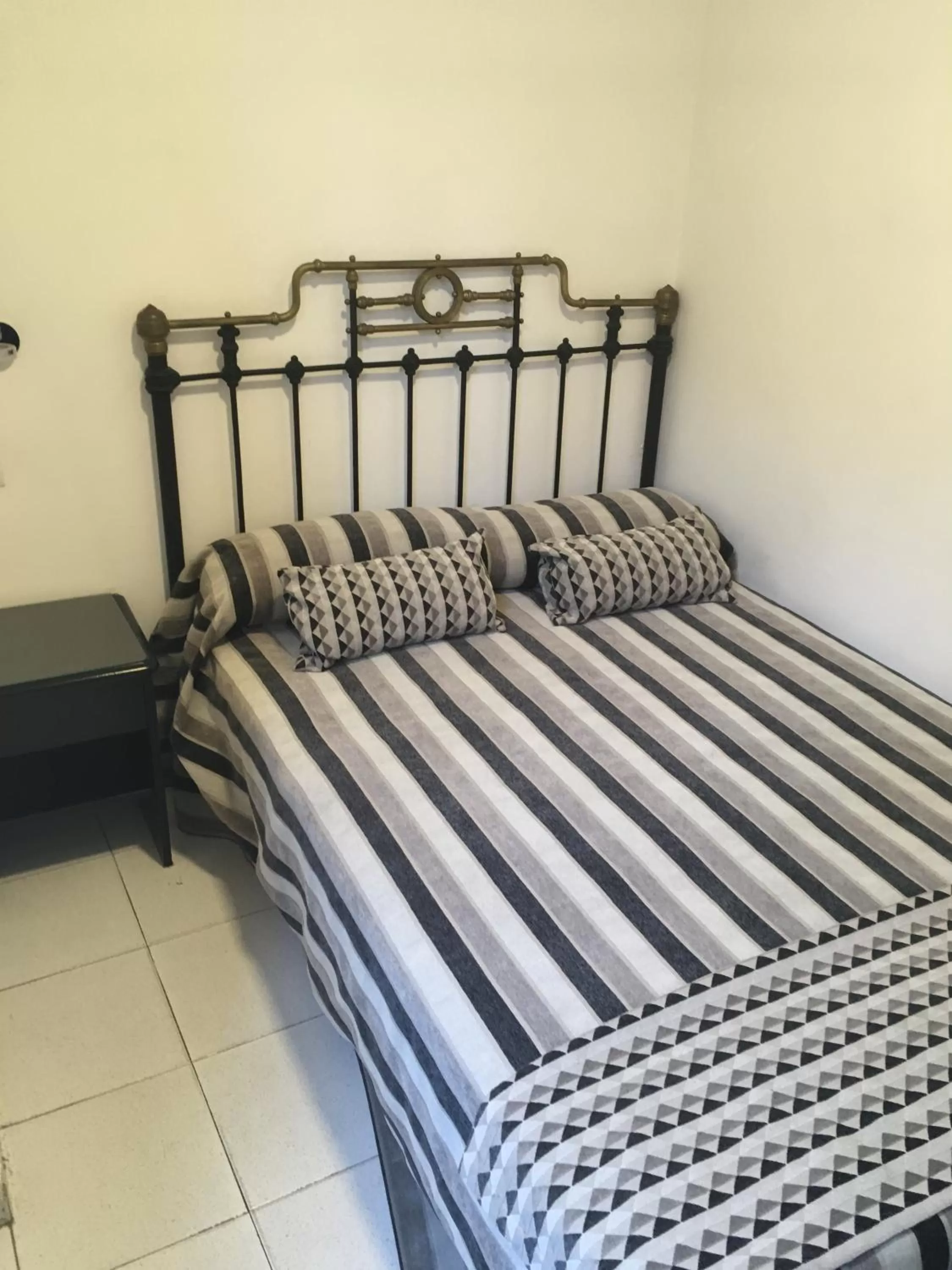 Bedroom, Bed in Hotel Marítimo Urban