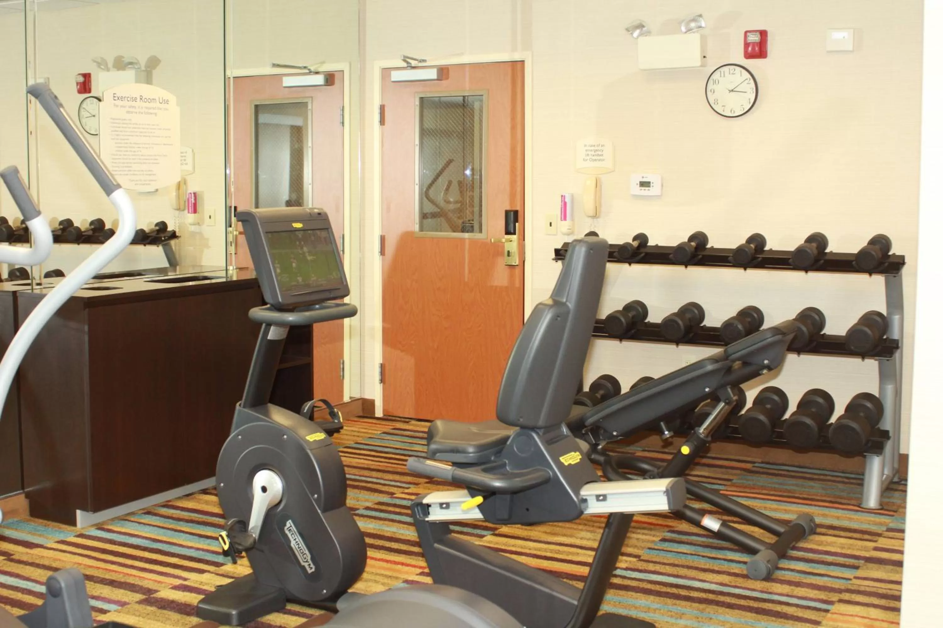 Fitness centre/facilities in Fairfield Inn & Suites by Marriott Fairmont