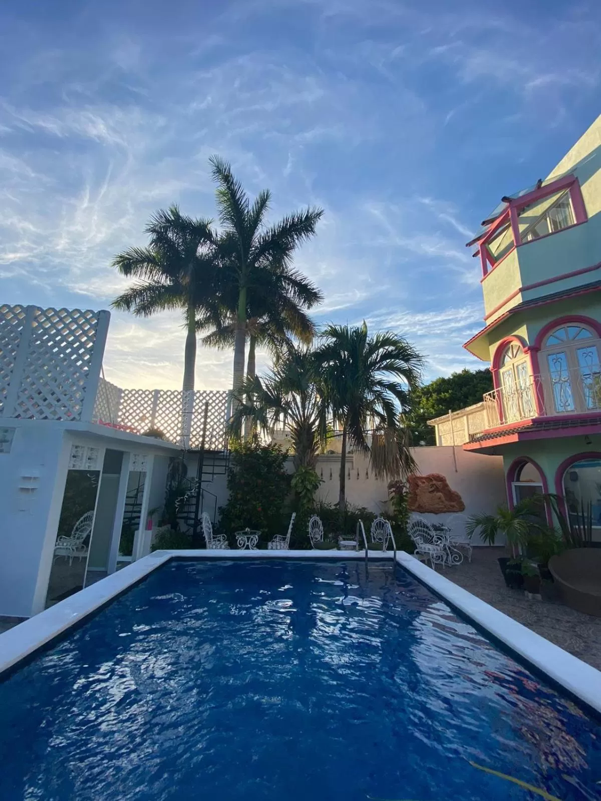 Swimming Pool in The Quetzal