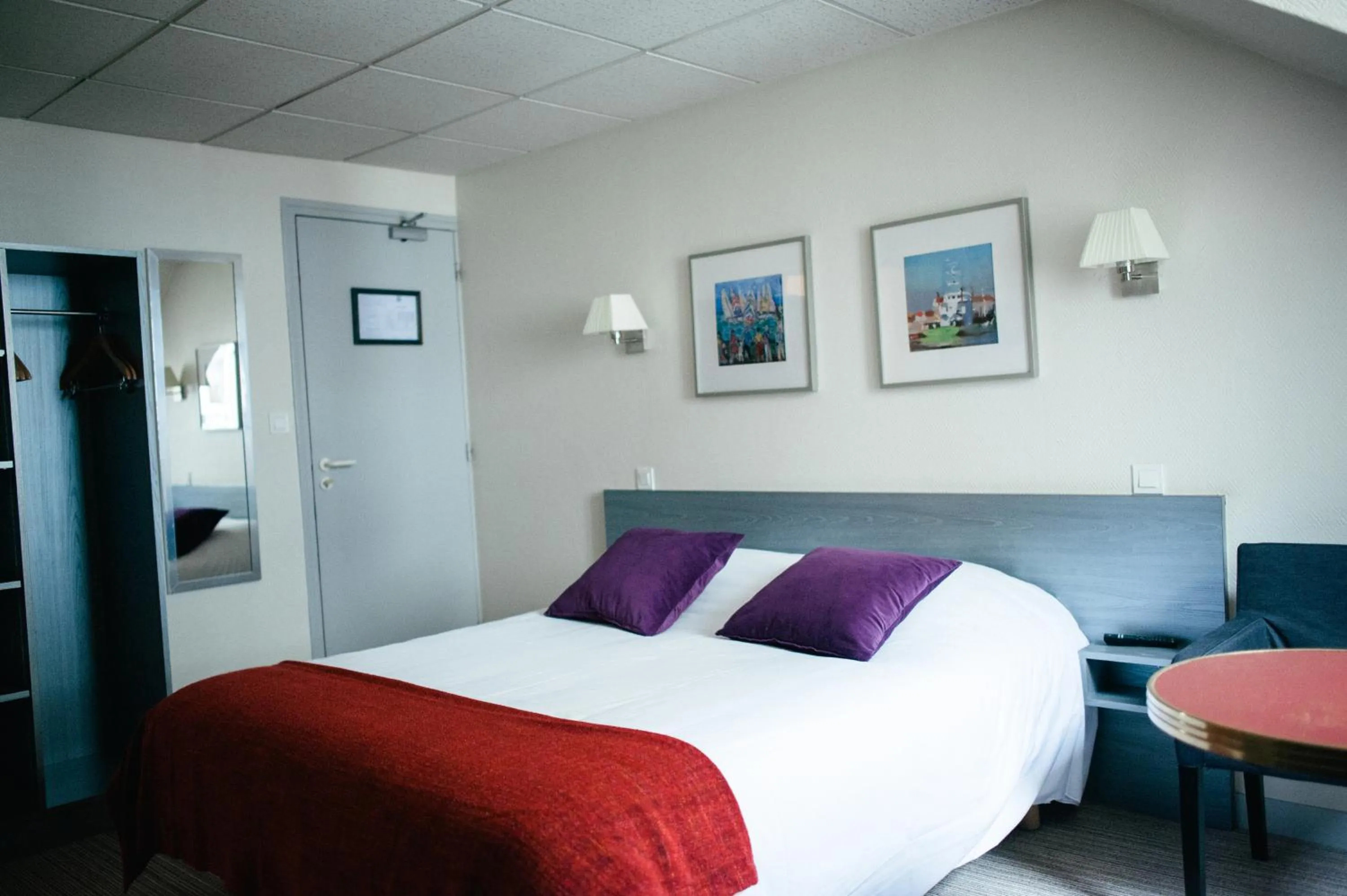 Bed in Hôtel Carmin