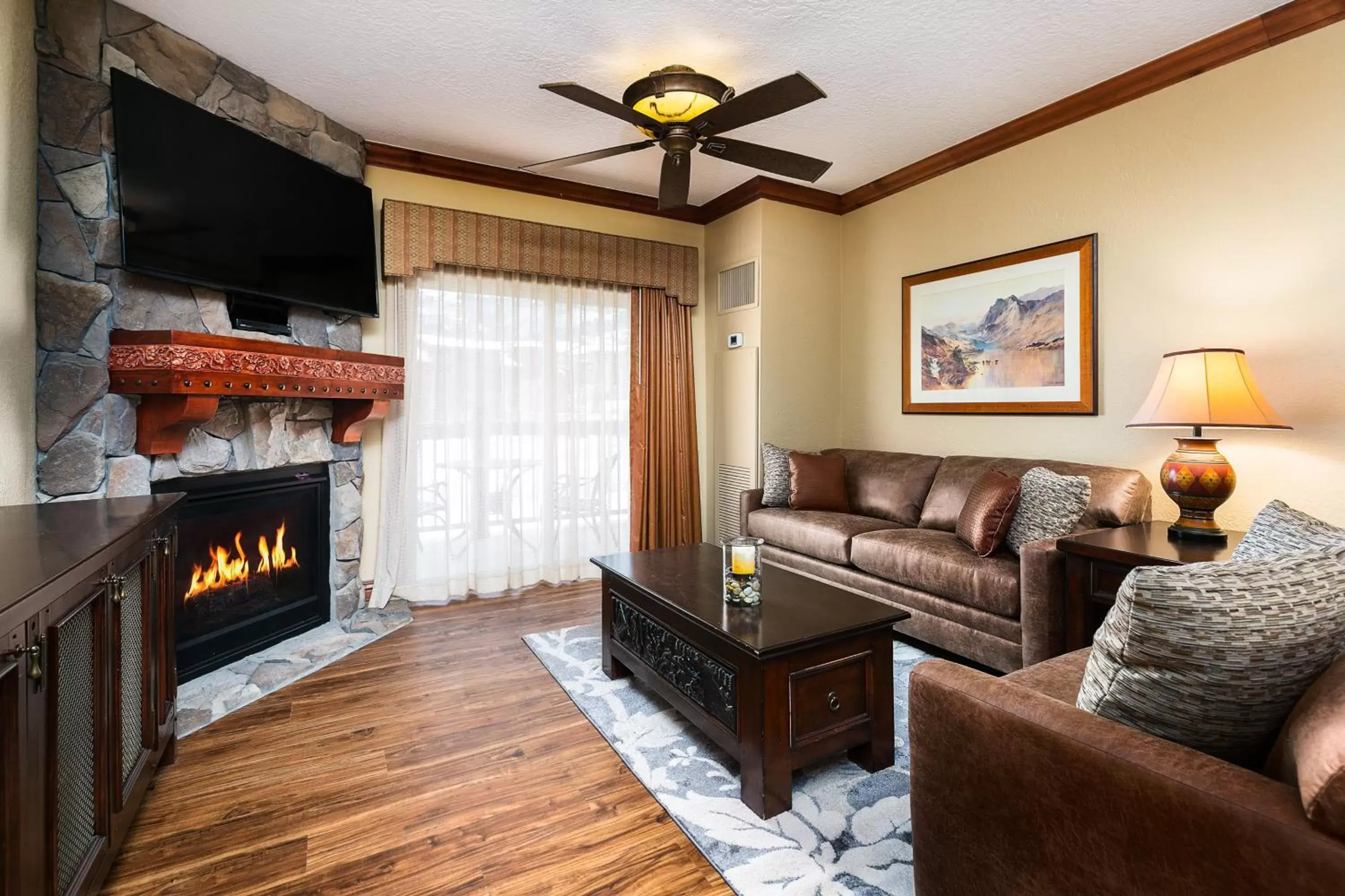 Superior King Suite in Condos at Canyons Resort by White Pines Superior King Suite in Condos at Canyons Resort by White Pines