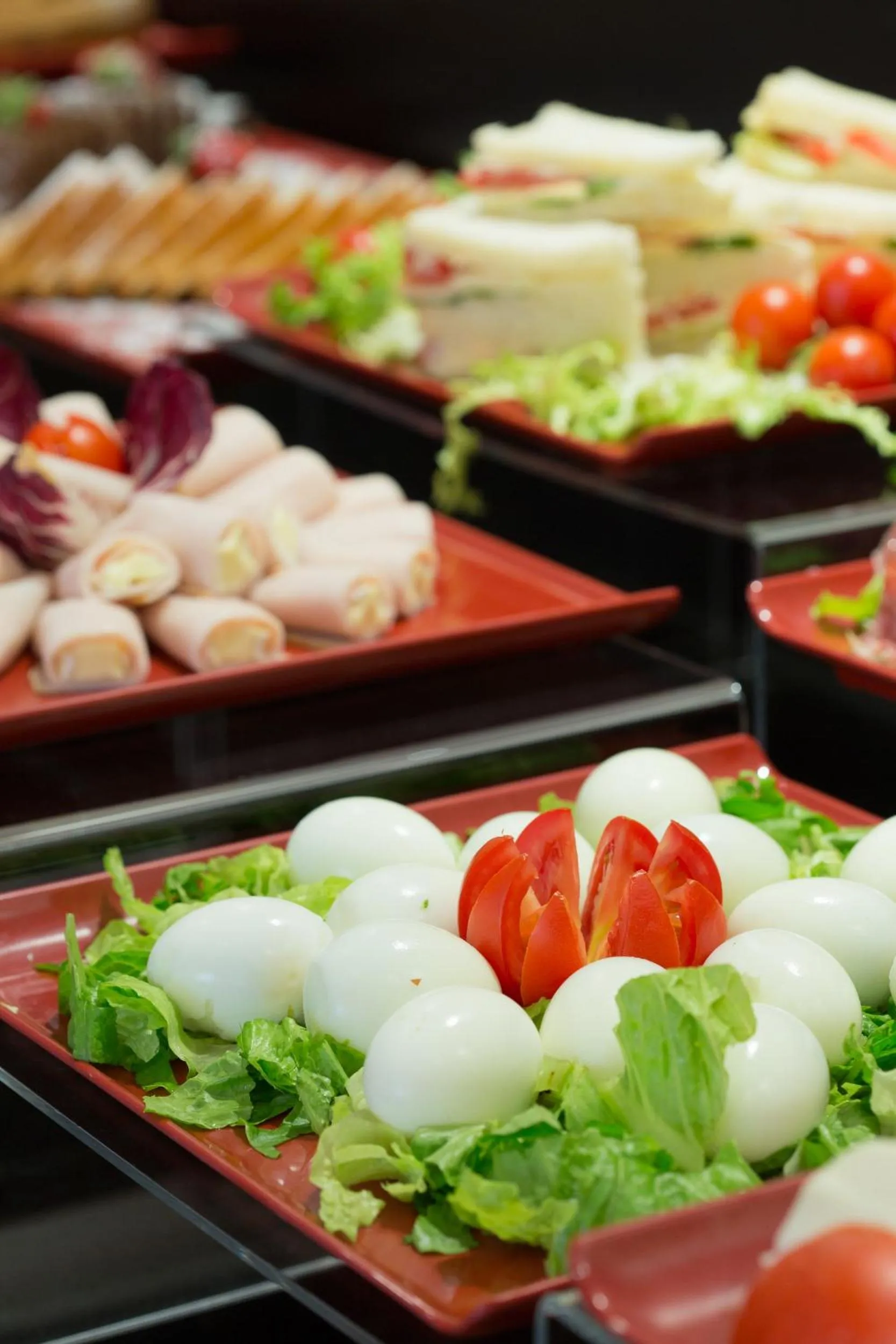 Buffet breakfast in Floris Hotel