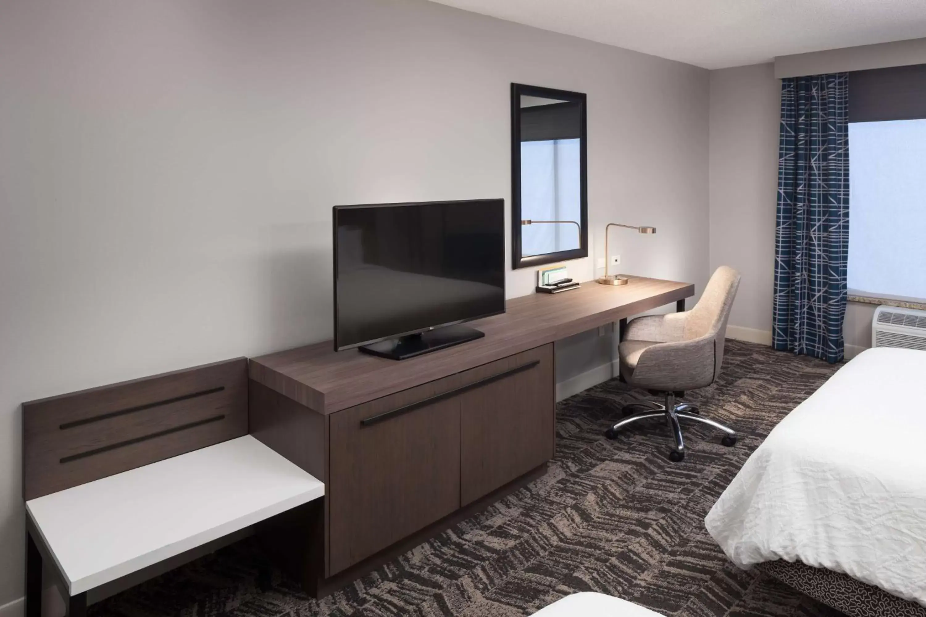 Queen Room with Two Queen Beds in Hilton Garden Inn Hilton Head Queen Room with Two Queen Beds in Hilton Garden Inn Hilton Head