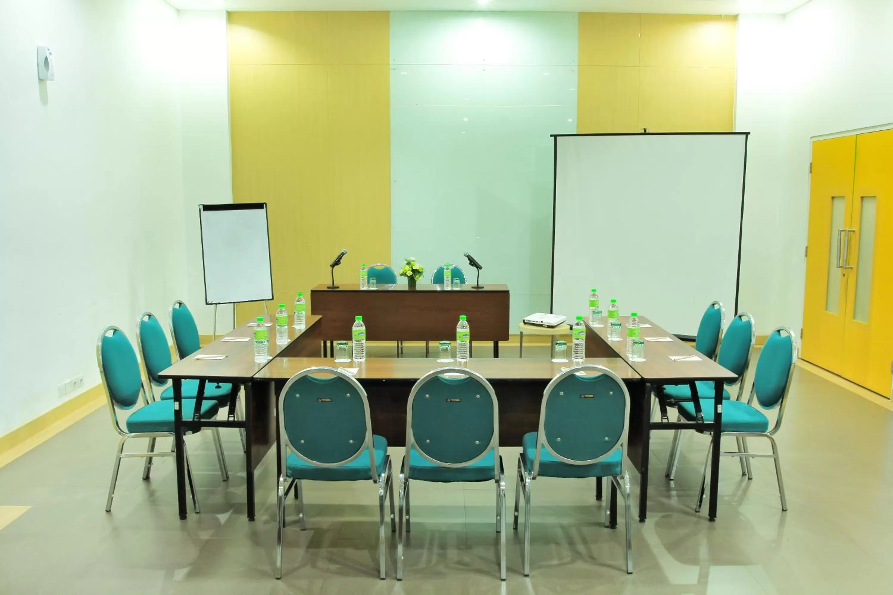 Banquet/Function facilities in Zest Yogyakarta by Swiss-Belhotel International