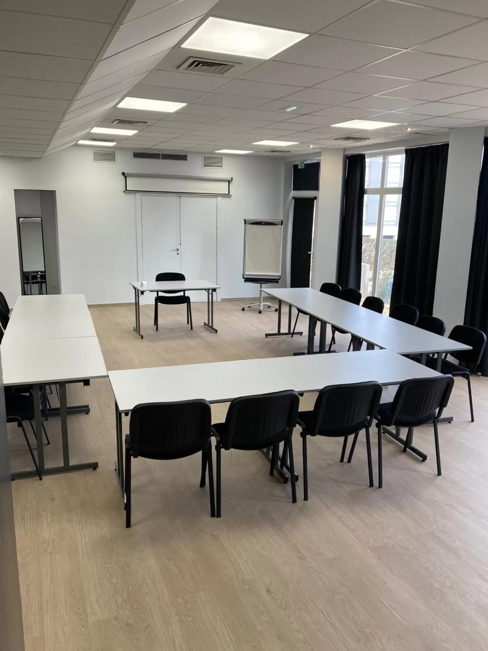 Property building in Campanile Perpignan Nord - Aéroport