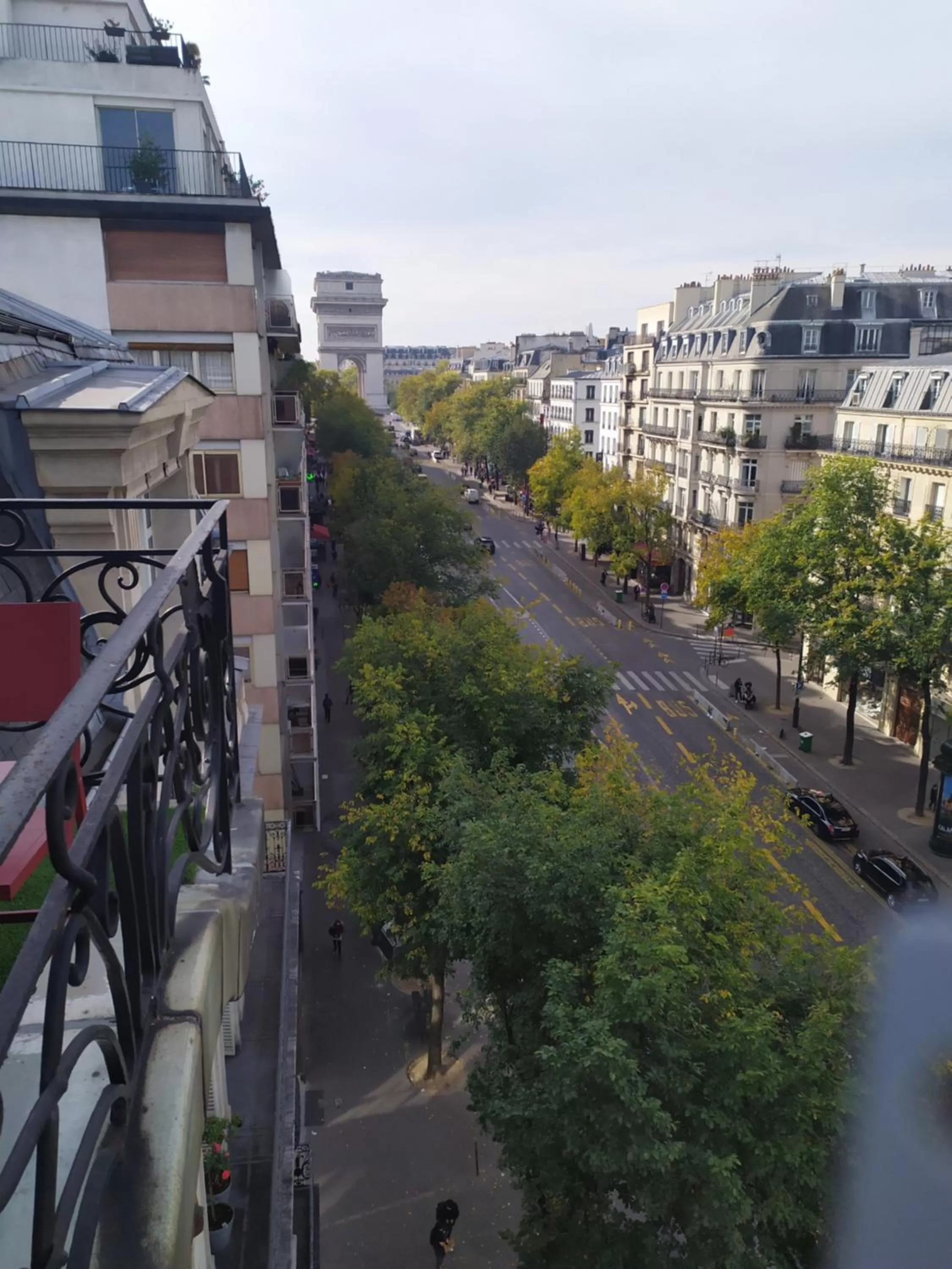 Street view in Elysées Ceramic