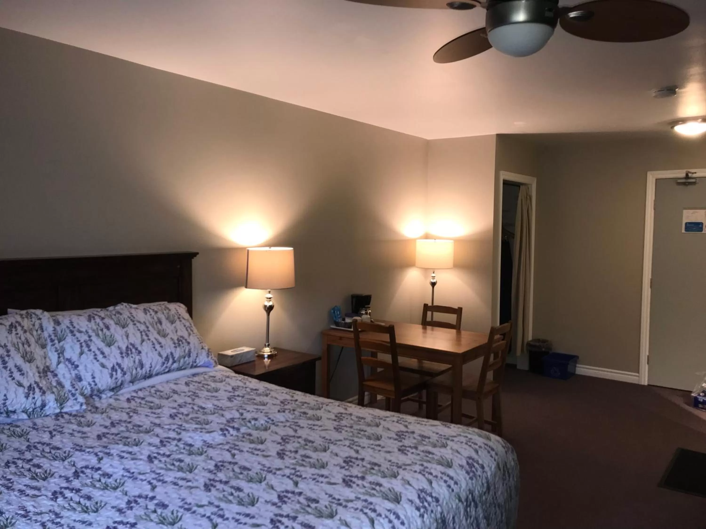 King Room in Hush Lodge and Cottages