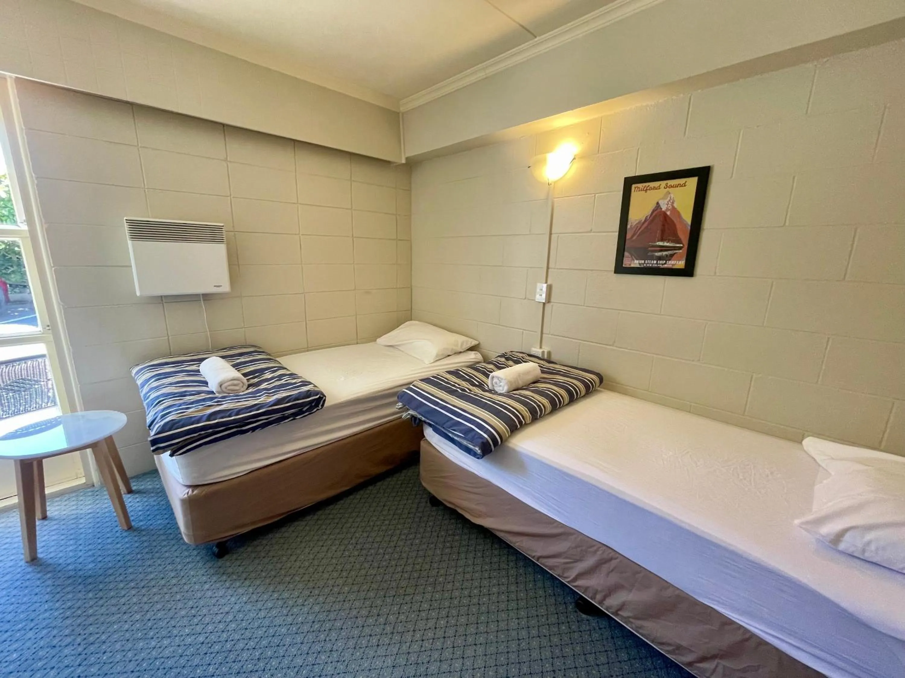 Bed in Te Anau Lakefront Backpackers