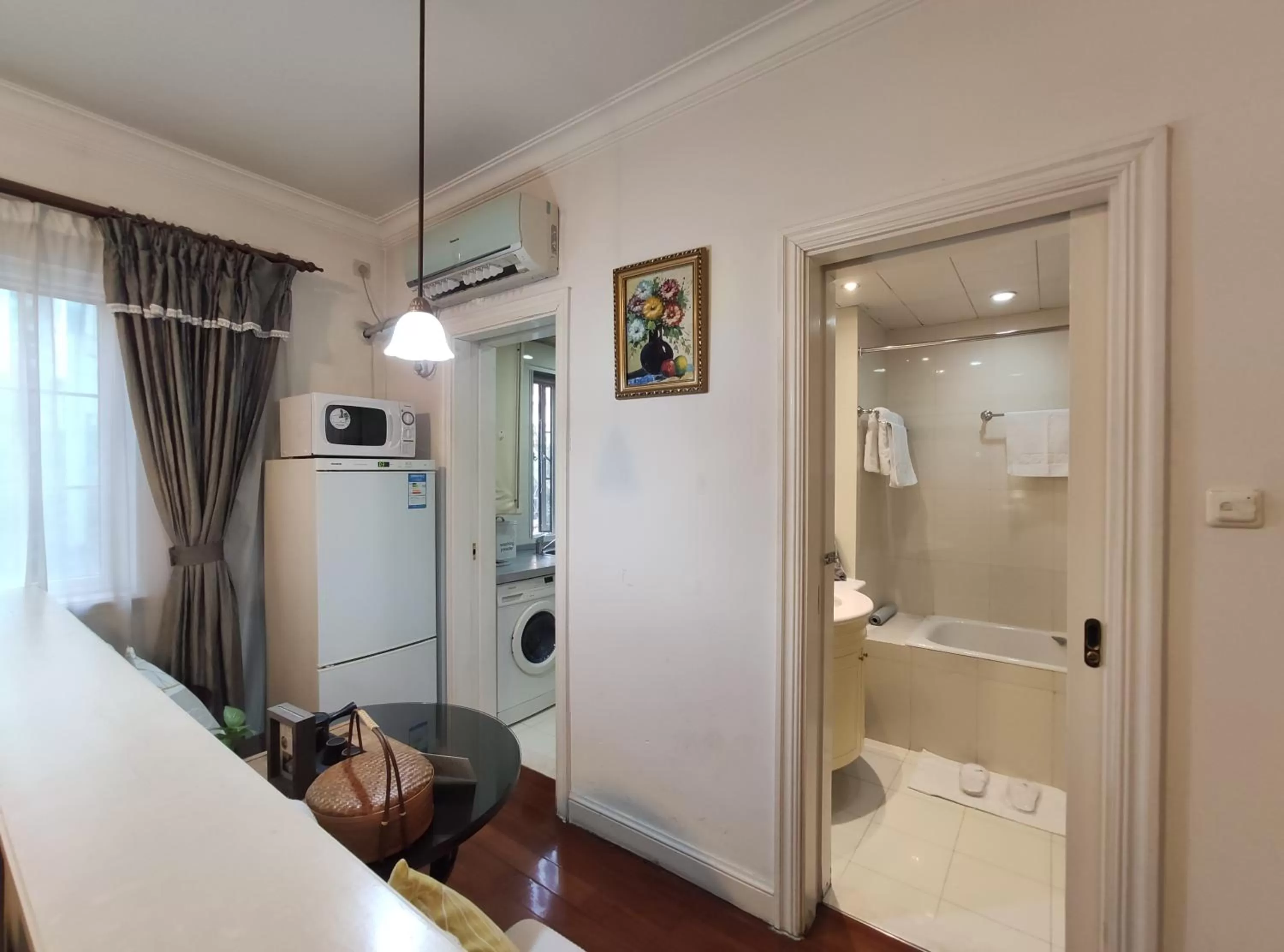 Ladoll Service Apartments