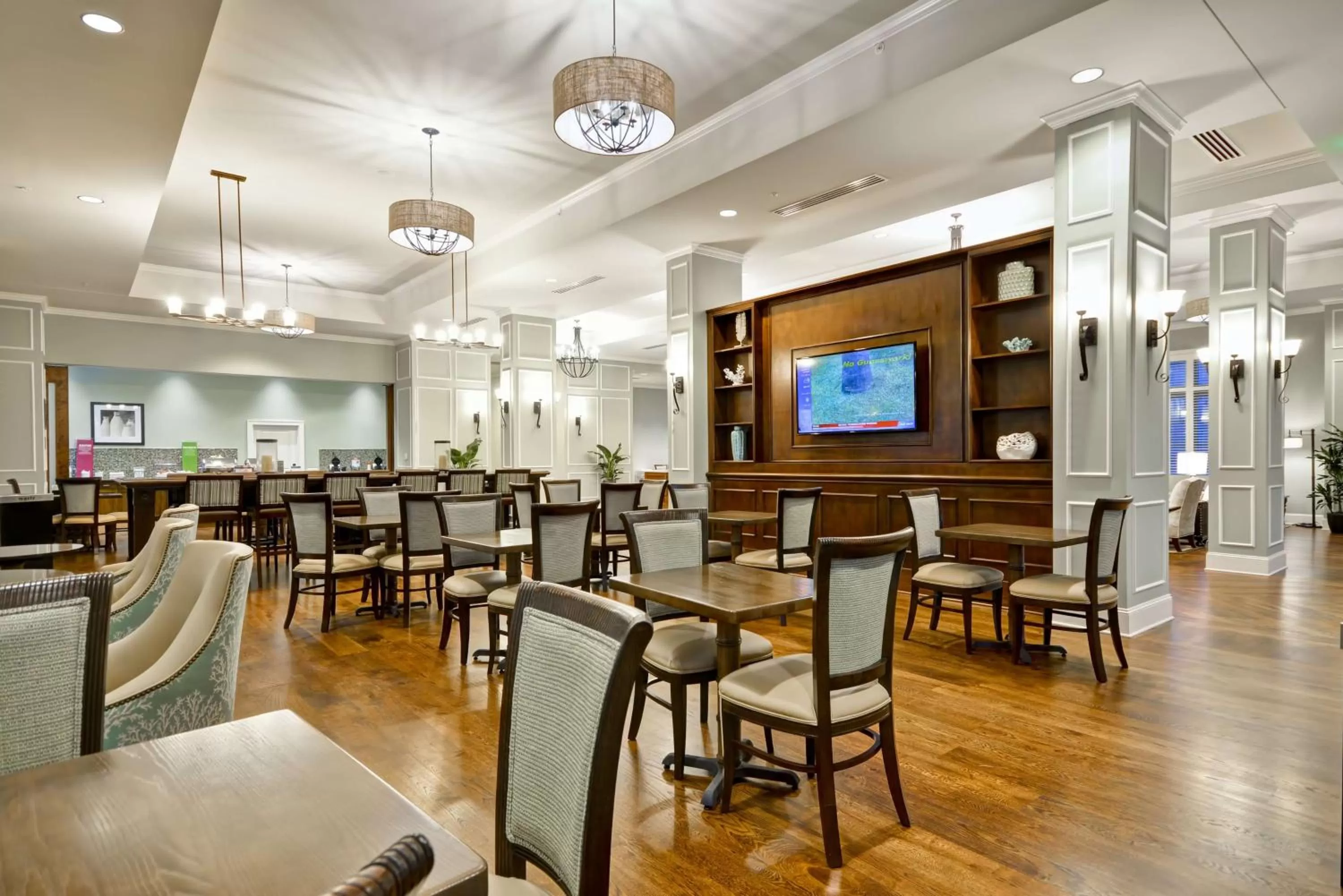 Restaurant/places to eat in Hampton Inn & Suites Charleston Airport