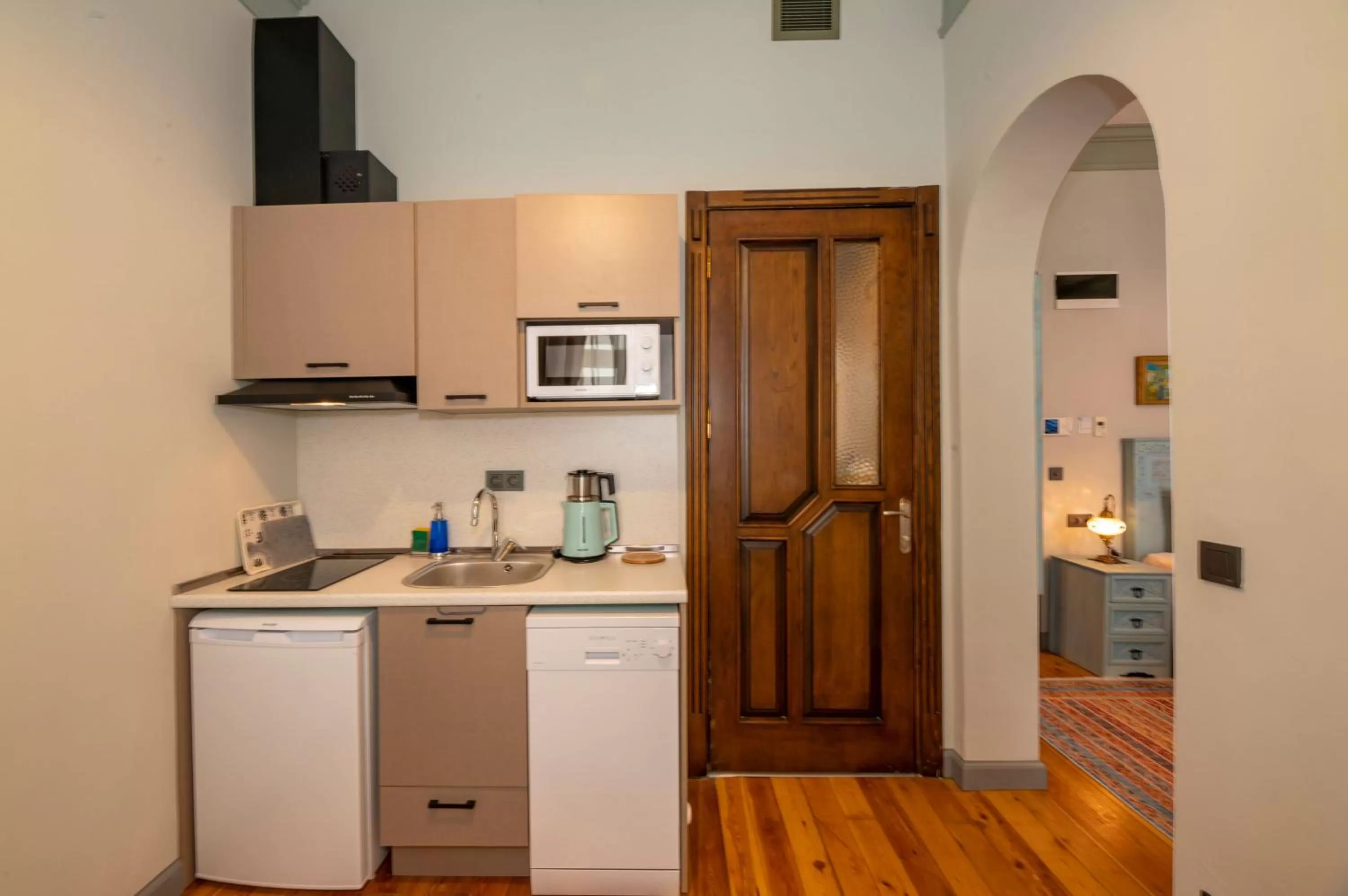 Kitchen or kitchenette in O'Pera Okanlı Suites