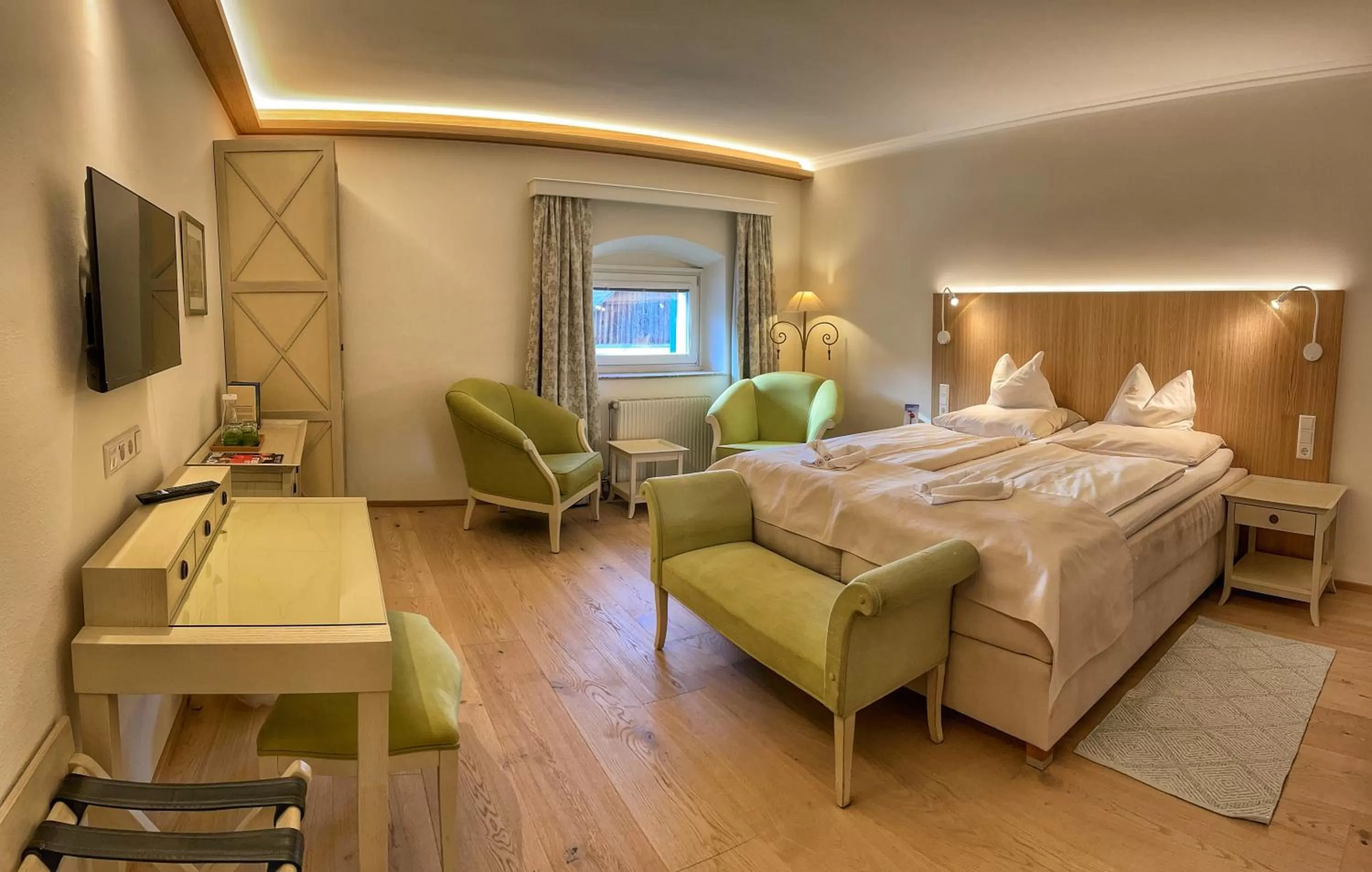 Photo of the whole room in Hotel Schloss Lerchenhof