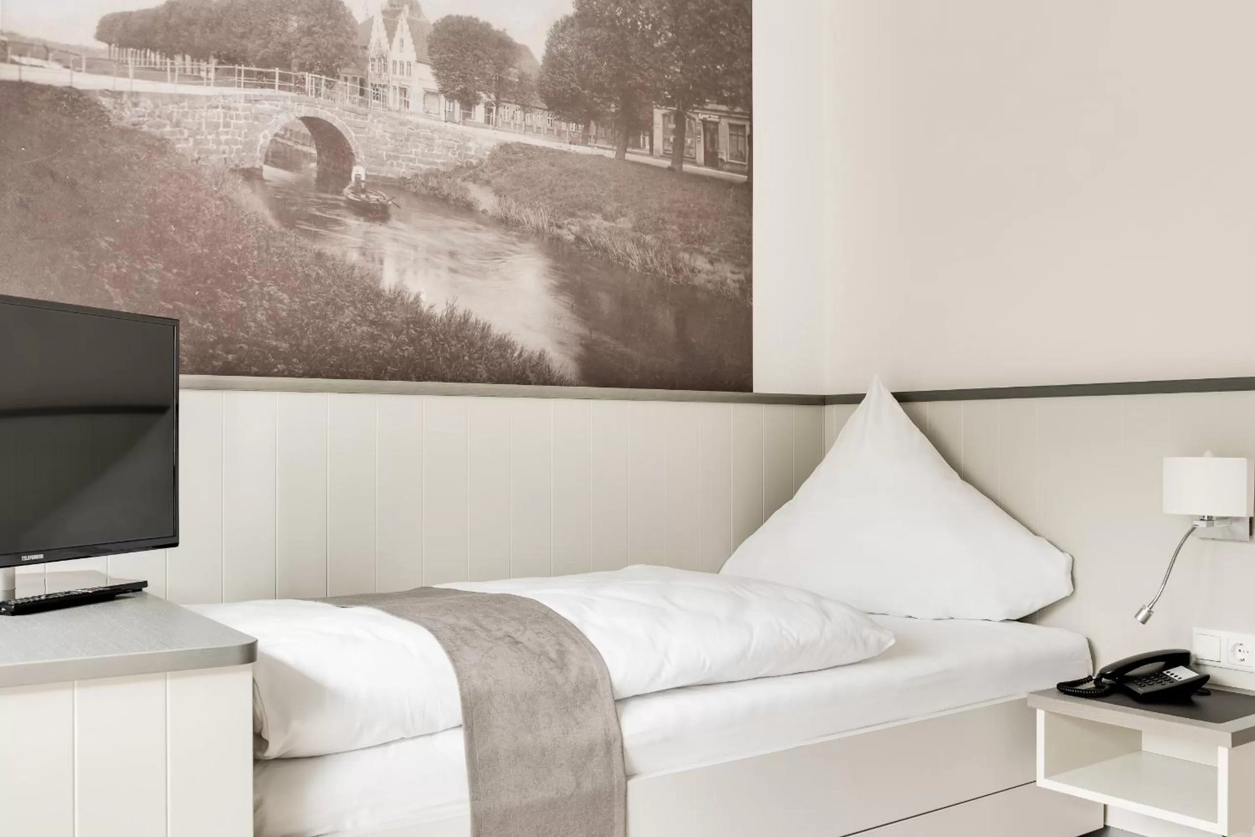 Bed in Hotel Klein Amsterdam