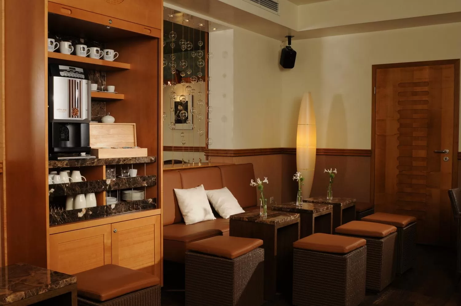 Restaurant/places to eat in Hotel Victoria, BW Signature Collection