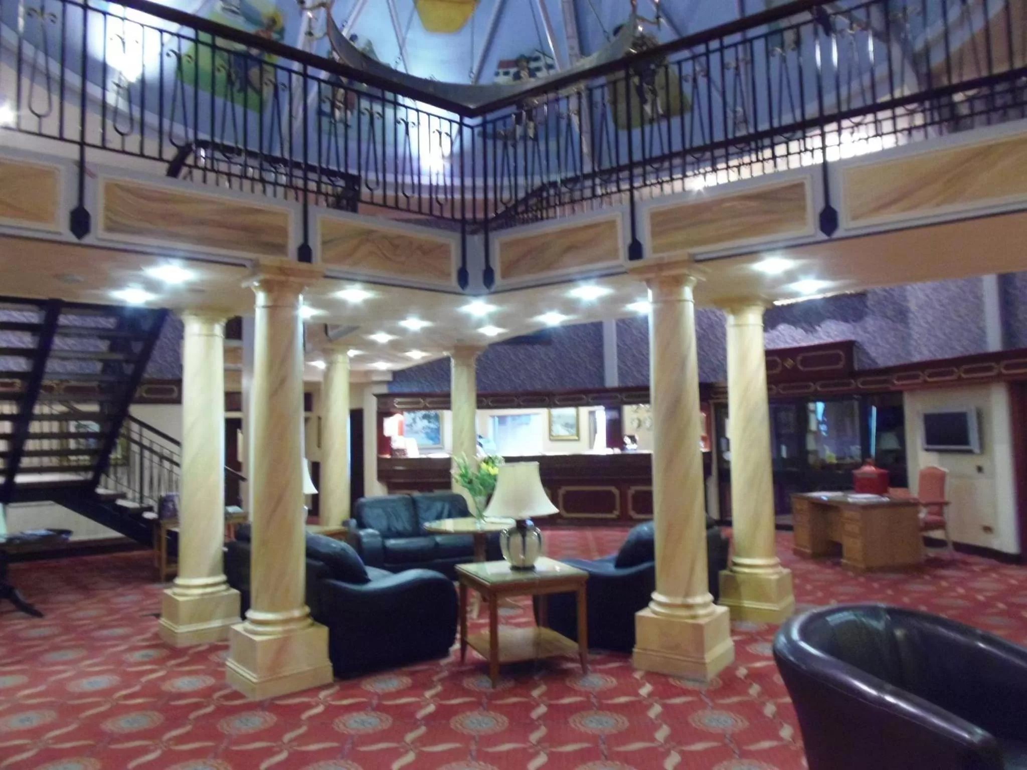 Lobby or reception in Lakeside International Hotel